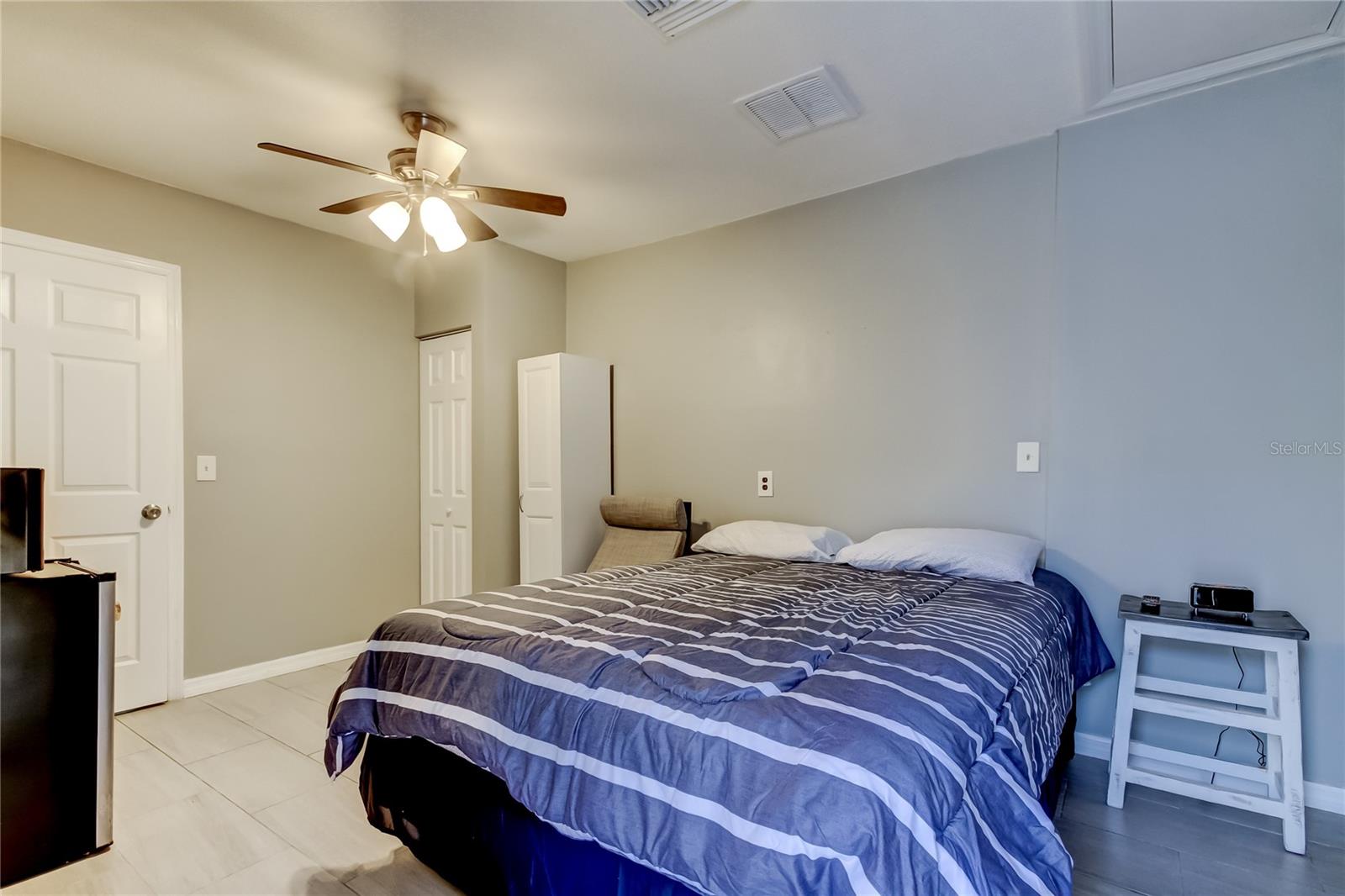 Image 11 of 21 For 4729 Serena Drive