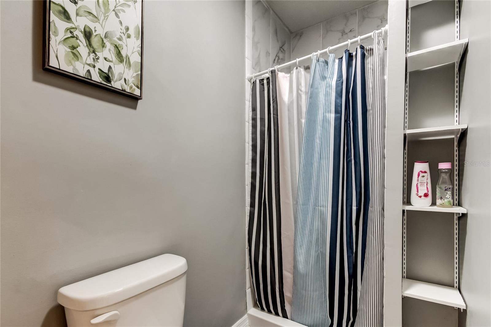 Image 15 of 21 For 4729 Serena Drive