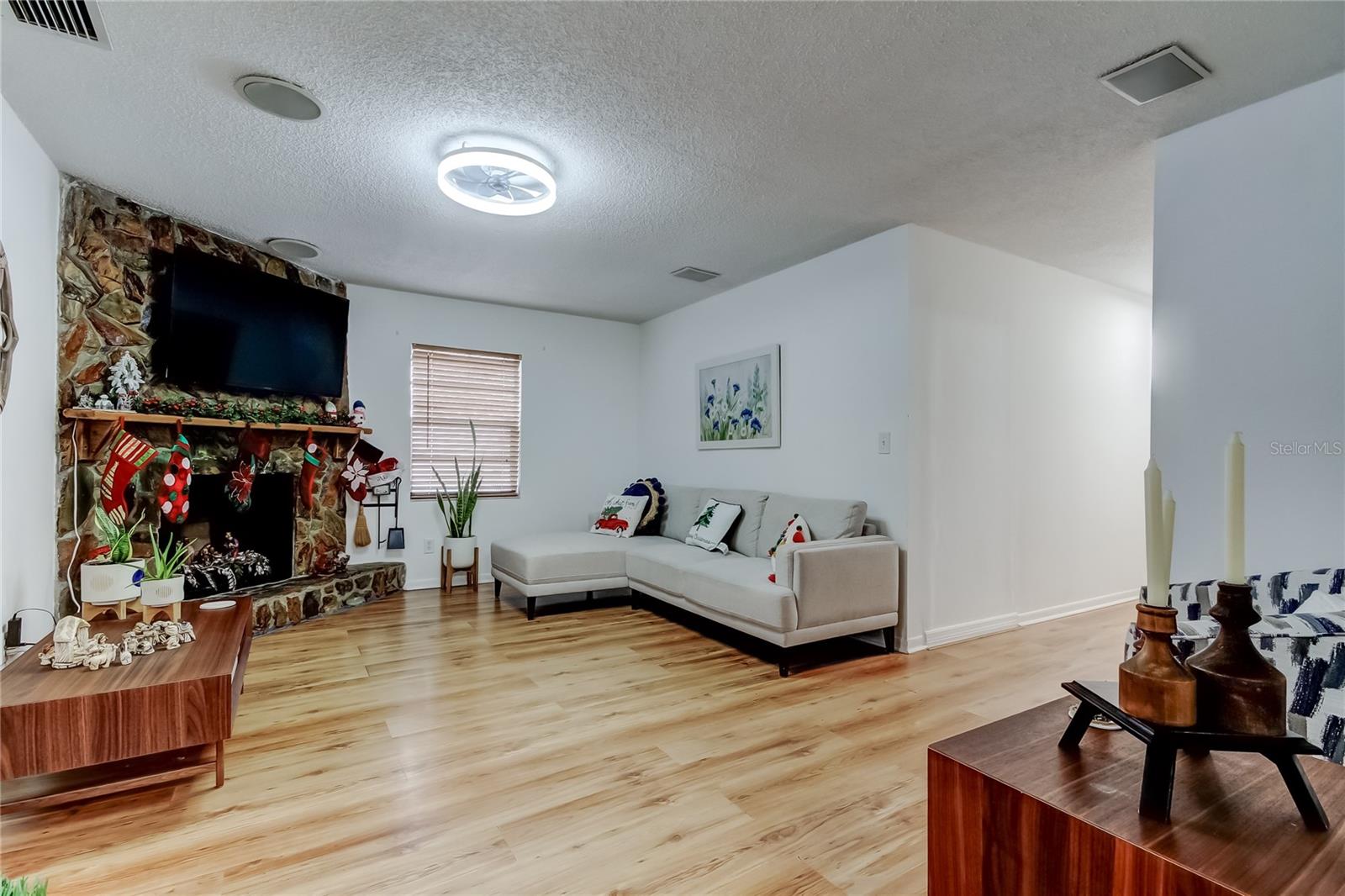 Image 5 of 21 For 4729 Serena Drive