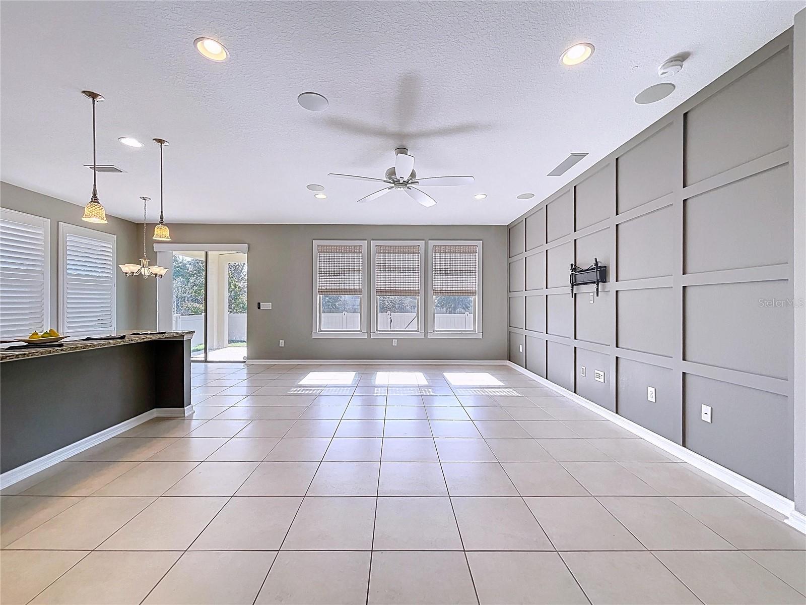 Image 16 of 58 For 11345 American Holly Drive