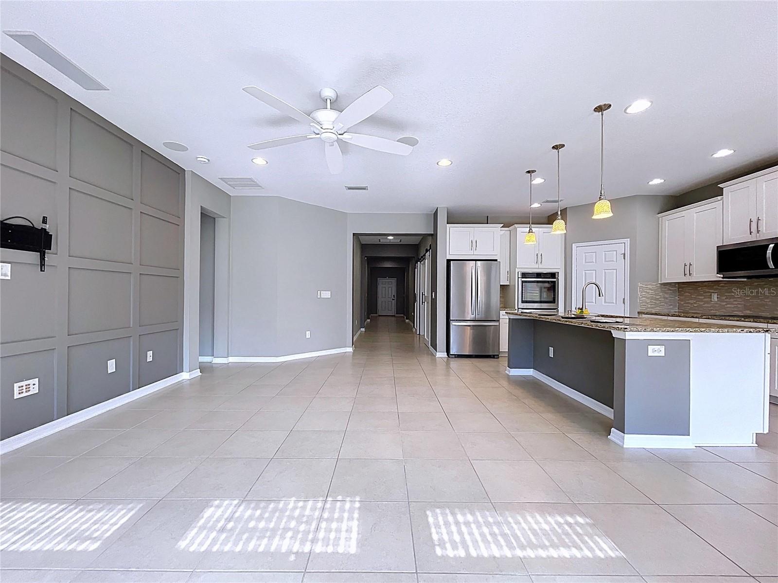 Image 20 of 58 For 11345 American Holly Drive