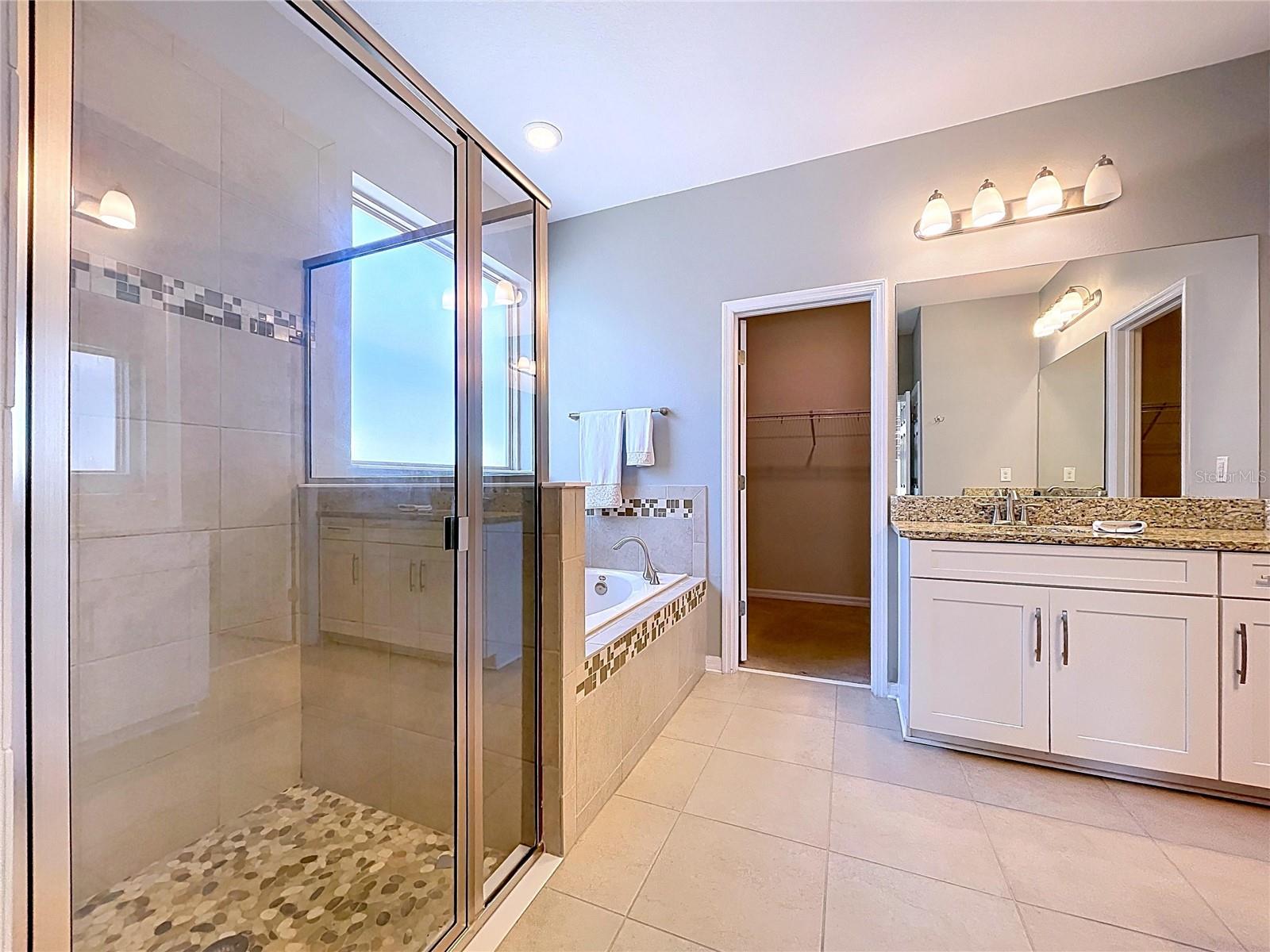 Image 29 of 58 For 11345 American Holly Drive