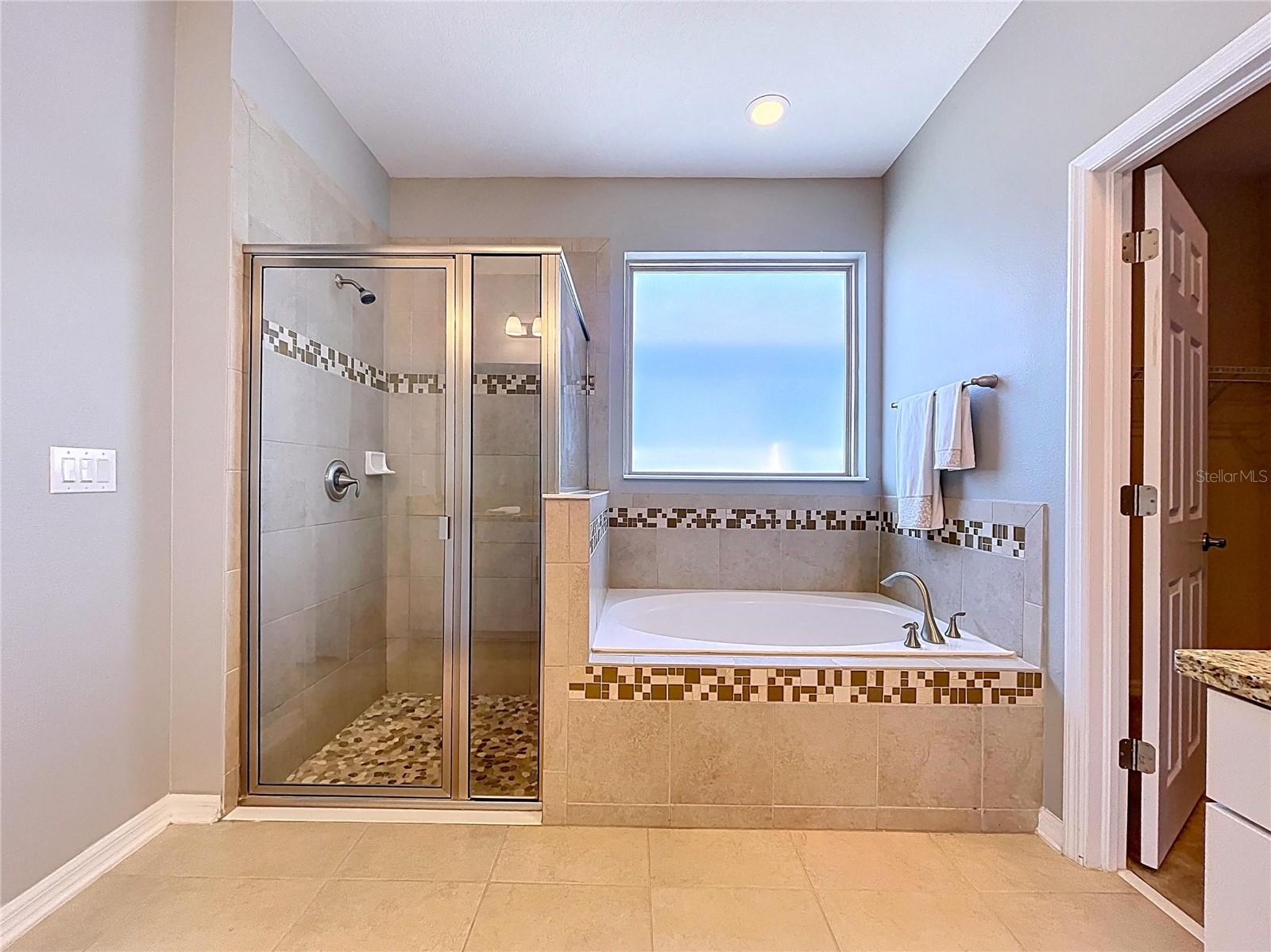 Image 32 of 58 For 11345 American Holly Drive