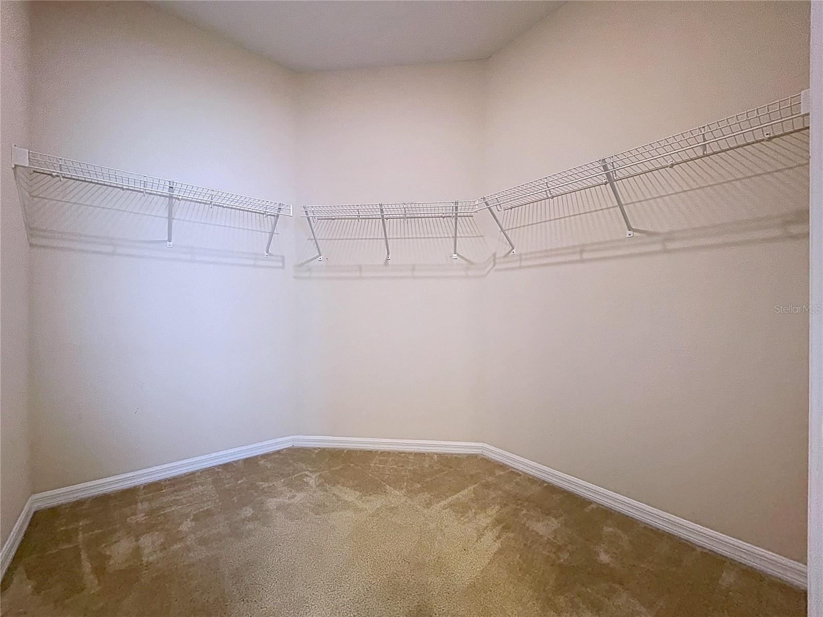 Image 34 of 58 For 11345 American Holly Drive