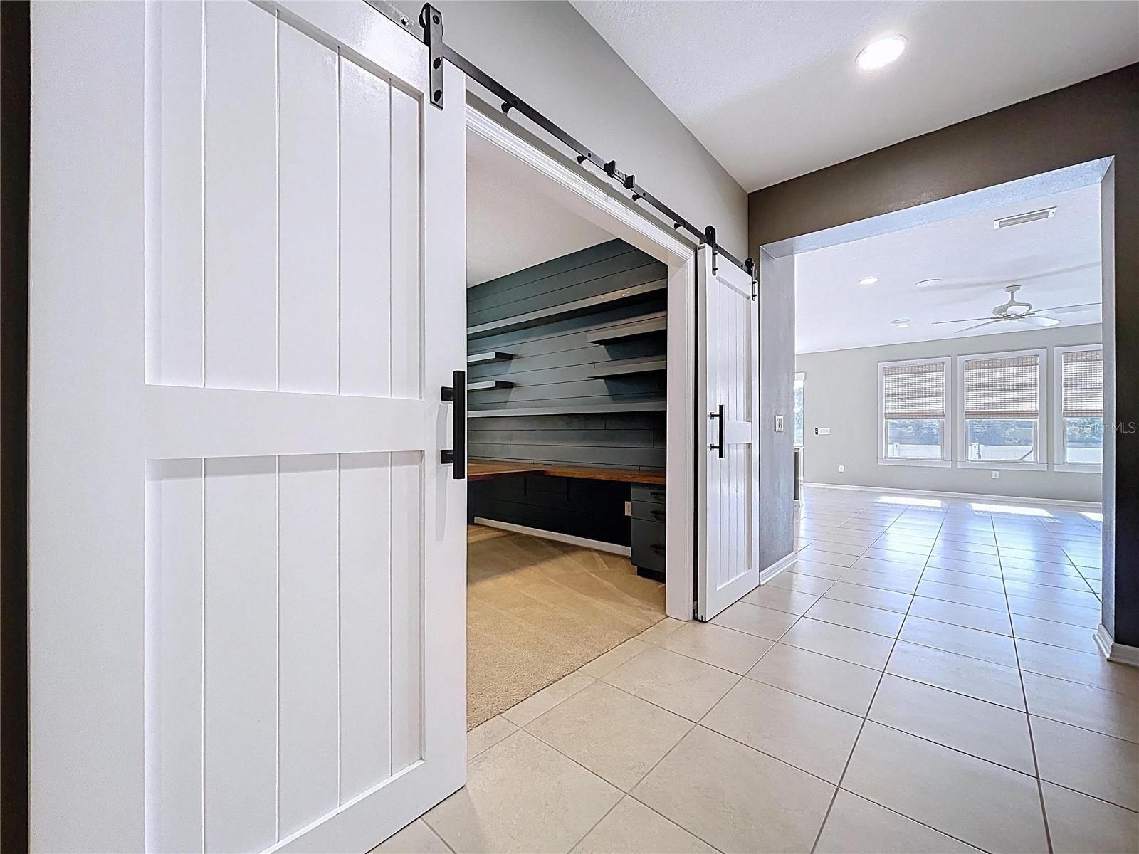 Image 7 of 58 For 11345 American Holly Drive