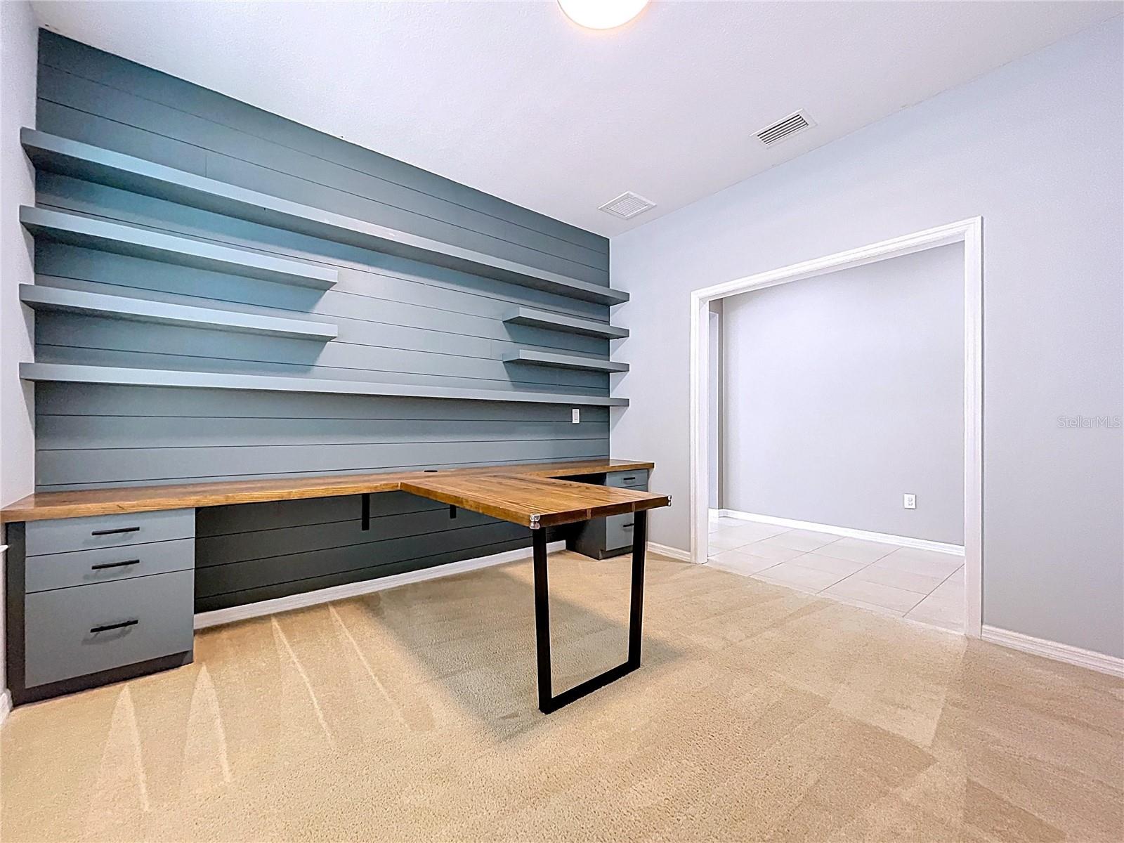 Image 8 of 58 For 11345 American Holly Drive