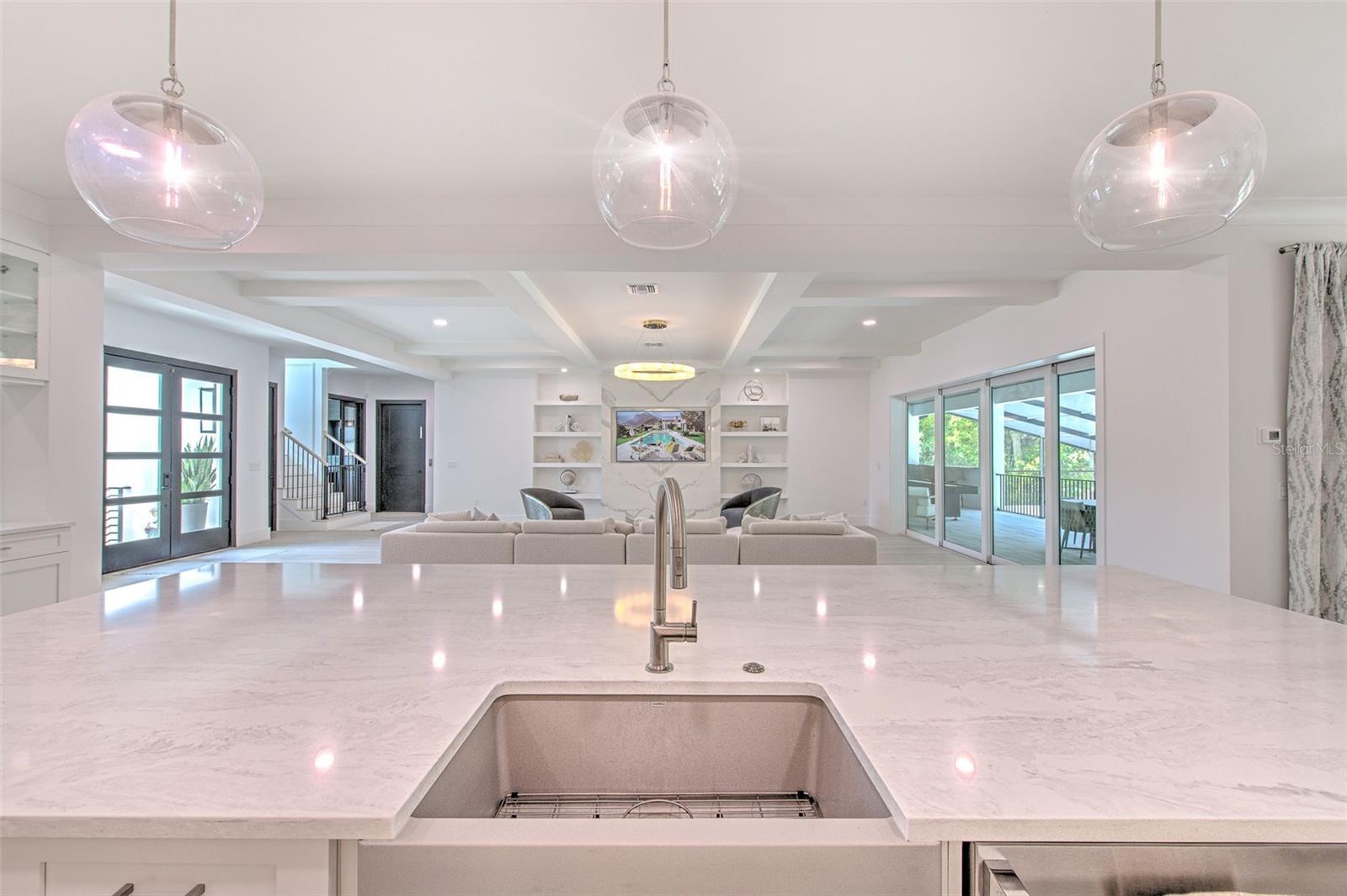 Image 11 of 58 For 4815 Sunset Boulevard