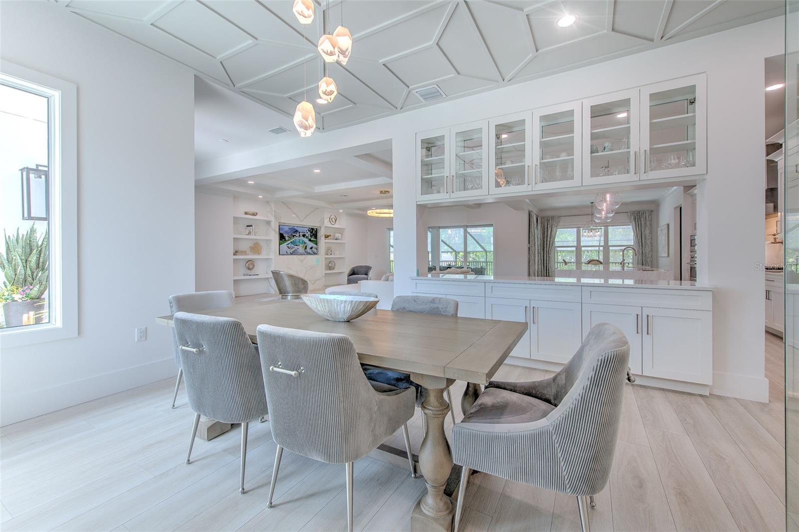 Image 23 of 58 For 4815 Sunset Boulevard