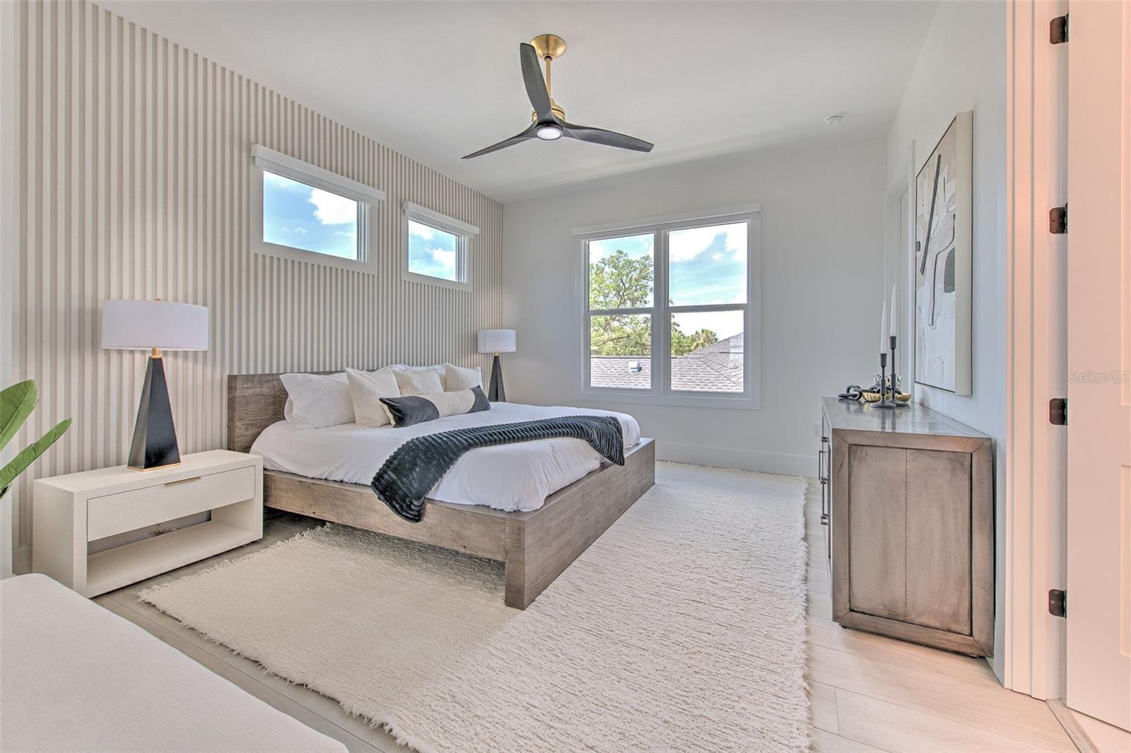 Image 39 of 58 For 4815 Sunset Boulevard