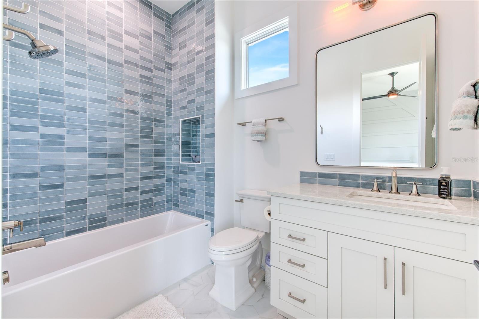 Image 47 of 58 For 4815 Sunset Boulevard