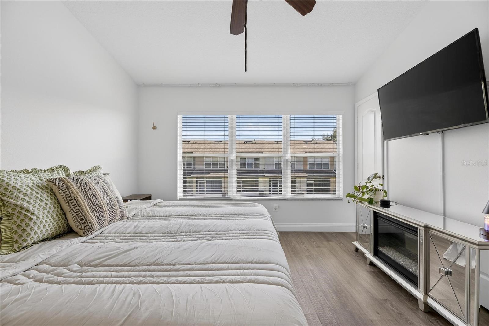 Image 32 of 72 For 4420 Barnstead Drive