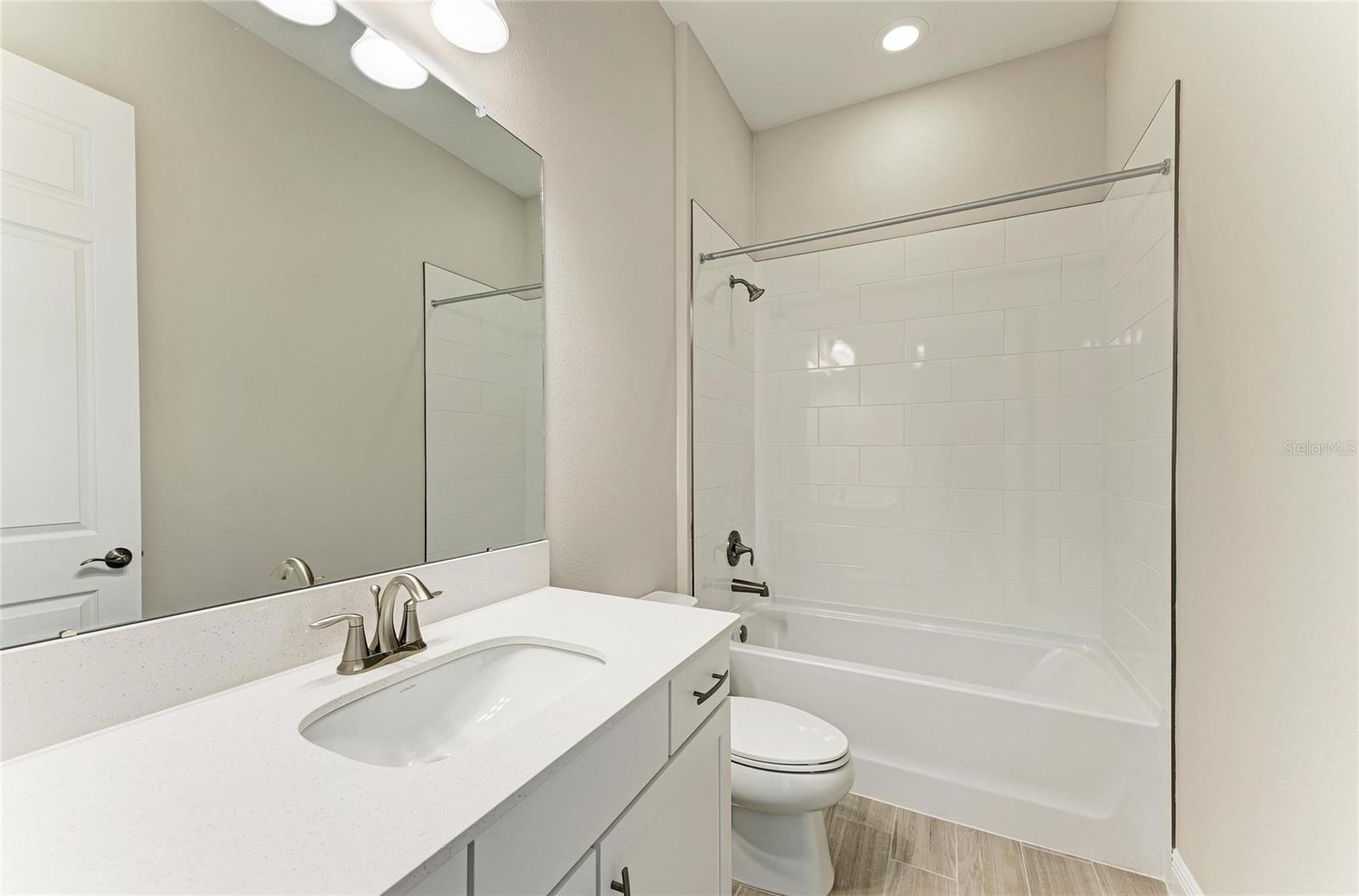 Image 26 of 40 For 9592 Surrey Rose Drive