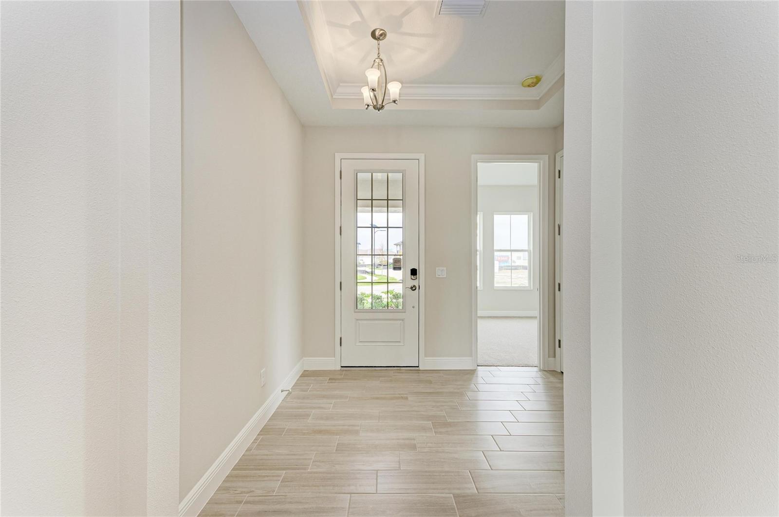 Image 9 of 40 For 9592 Surrey Rose Drive