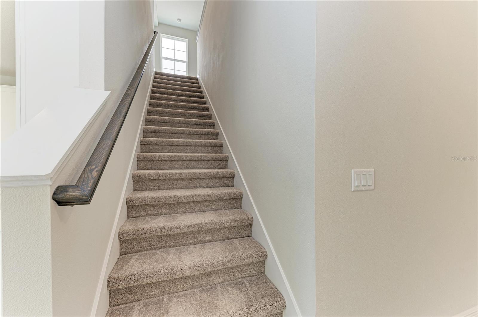 Image 23 of 35 For 10186 Surrey Rose Drive