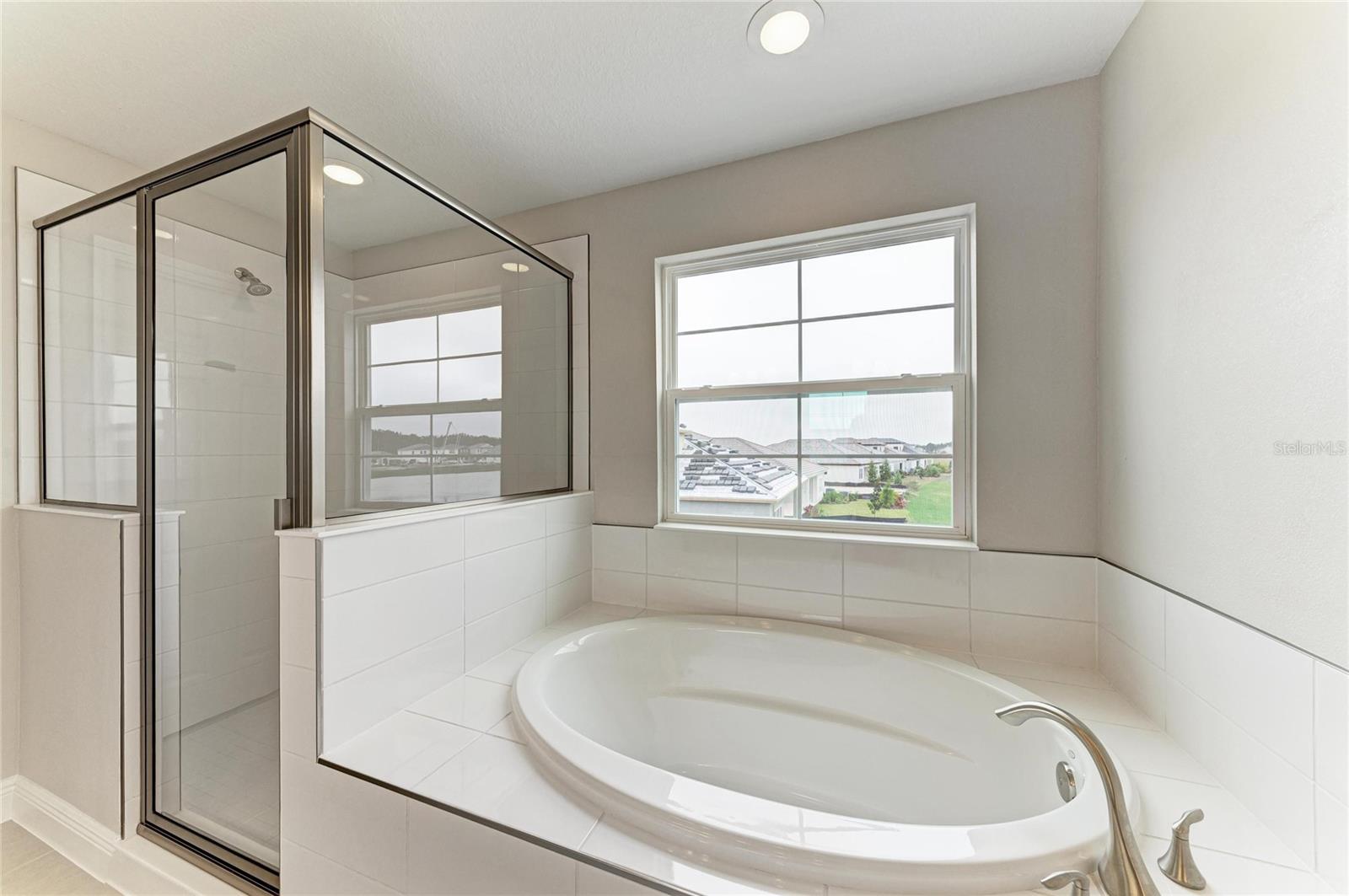 Image 8 of 35 For 10186 Surrey Rose Drive