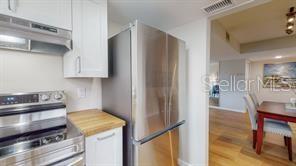 Image 25 of 56 For 1120 Shore Drive Ne 301