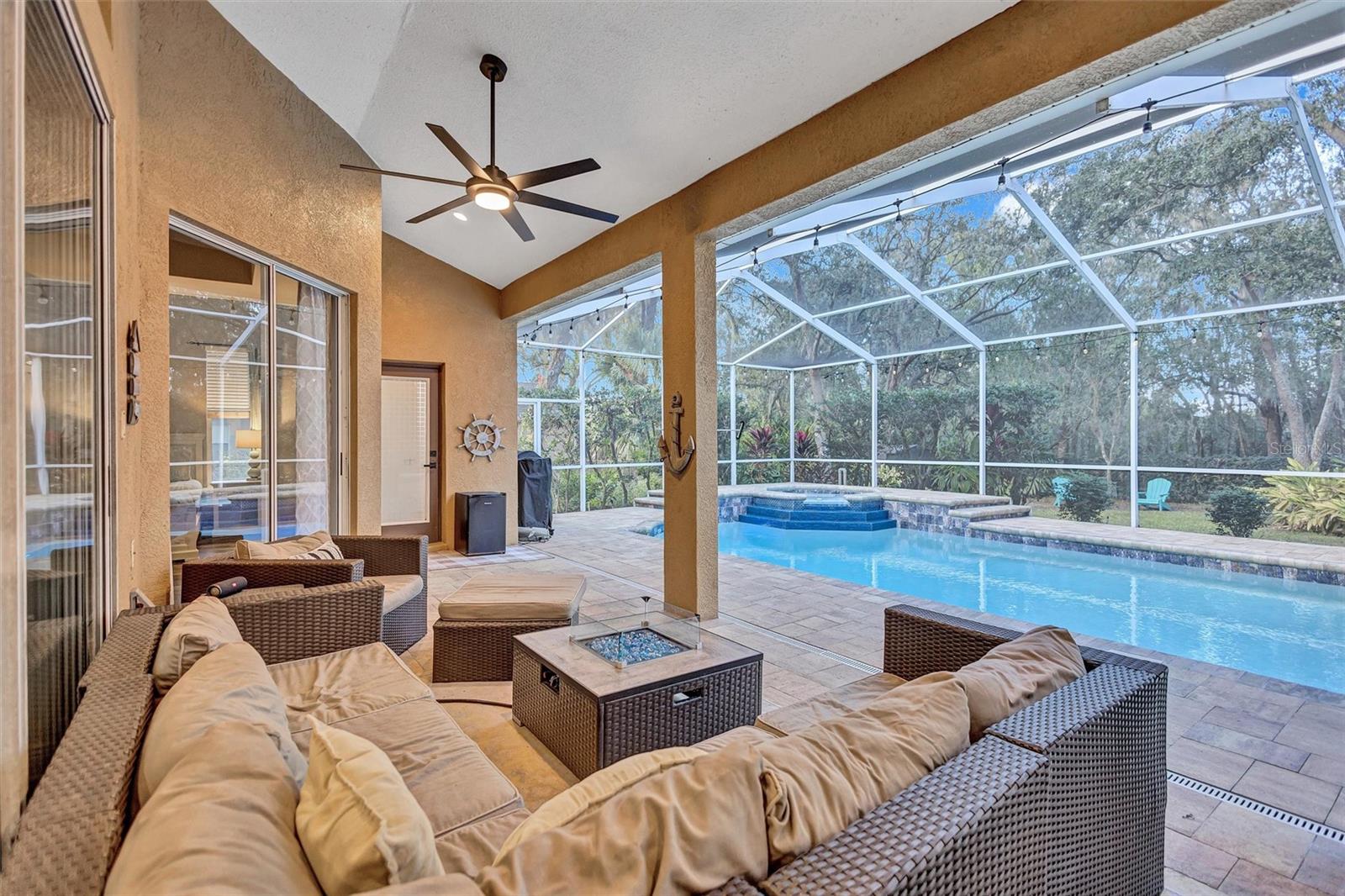 Image 19 of 41 For 6022 Hammock Hill Avenue