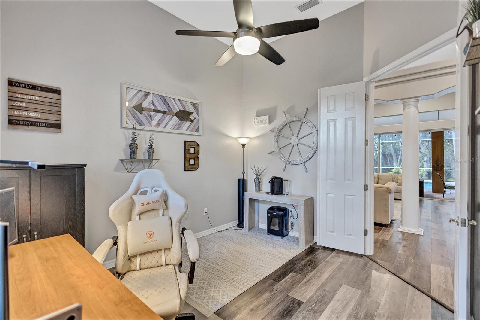 Image 33 of 41 For 6022 Hammock Hill Avenue