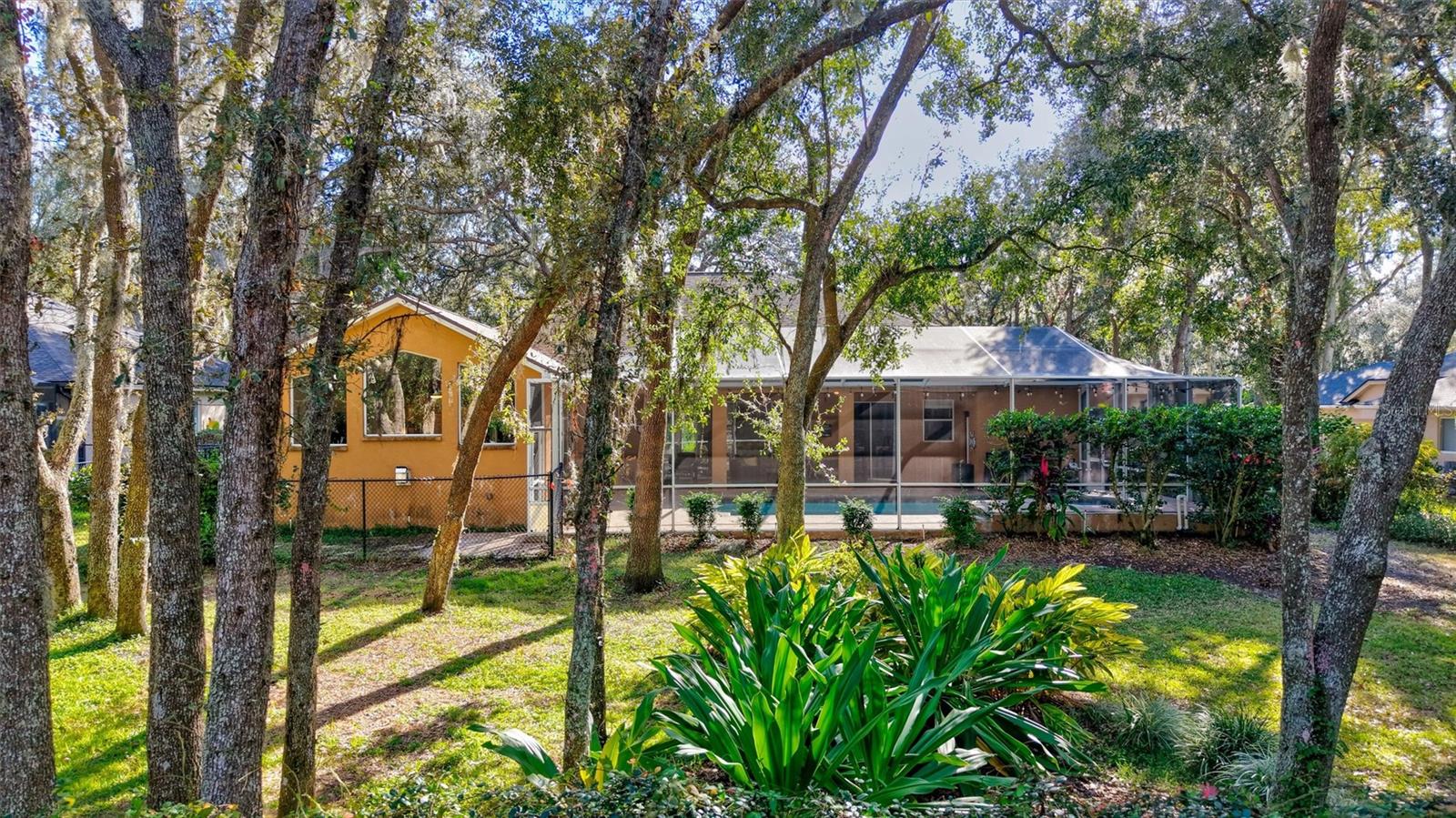 Image 35 of 41 For 6022 Hammock Hill Avenue