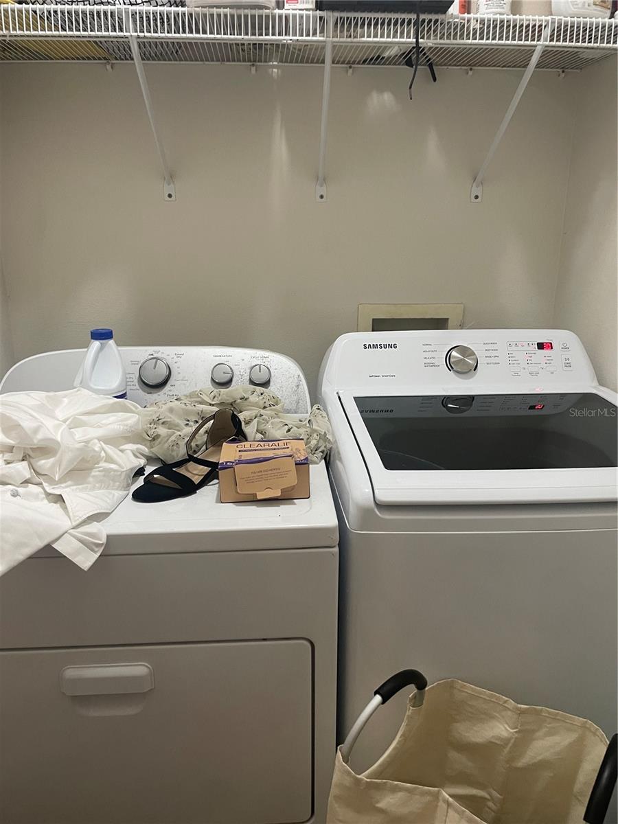 Image 7 of 29 For 646 Norfolk Street