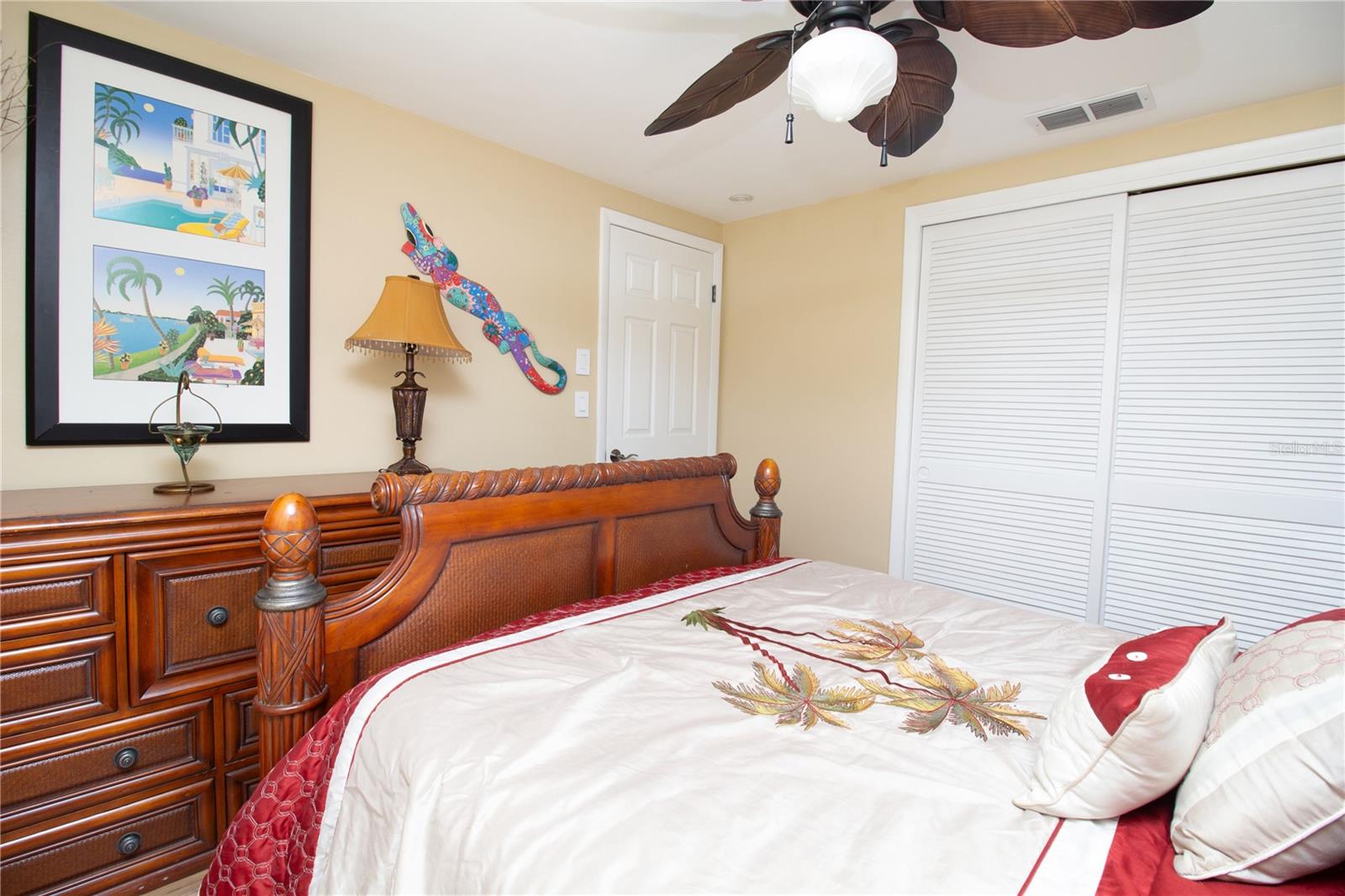 Image 17 of 27 For 4333 Newbury Drive