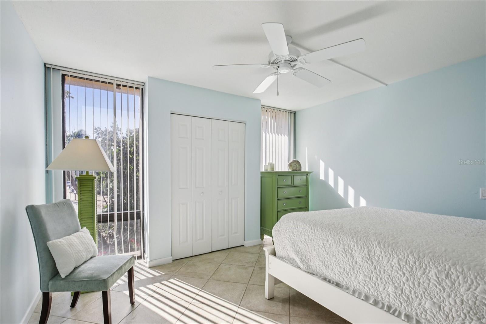 Image 18 of 47 For 4900 Ocean Boulevard 201