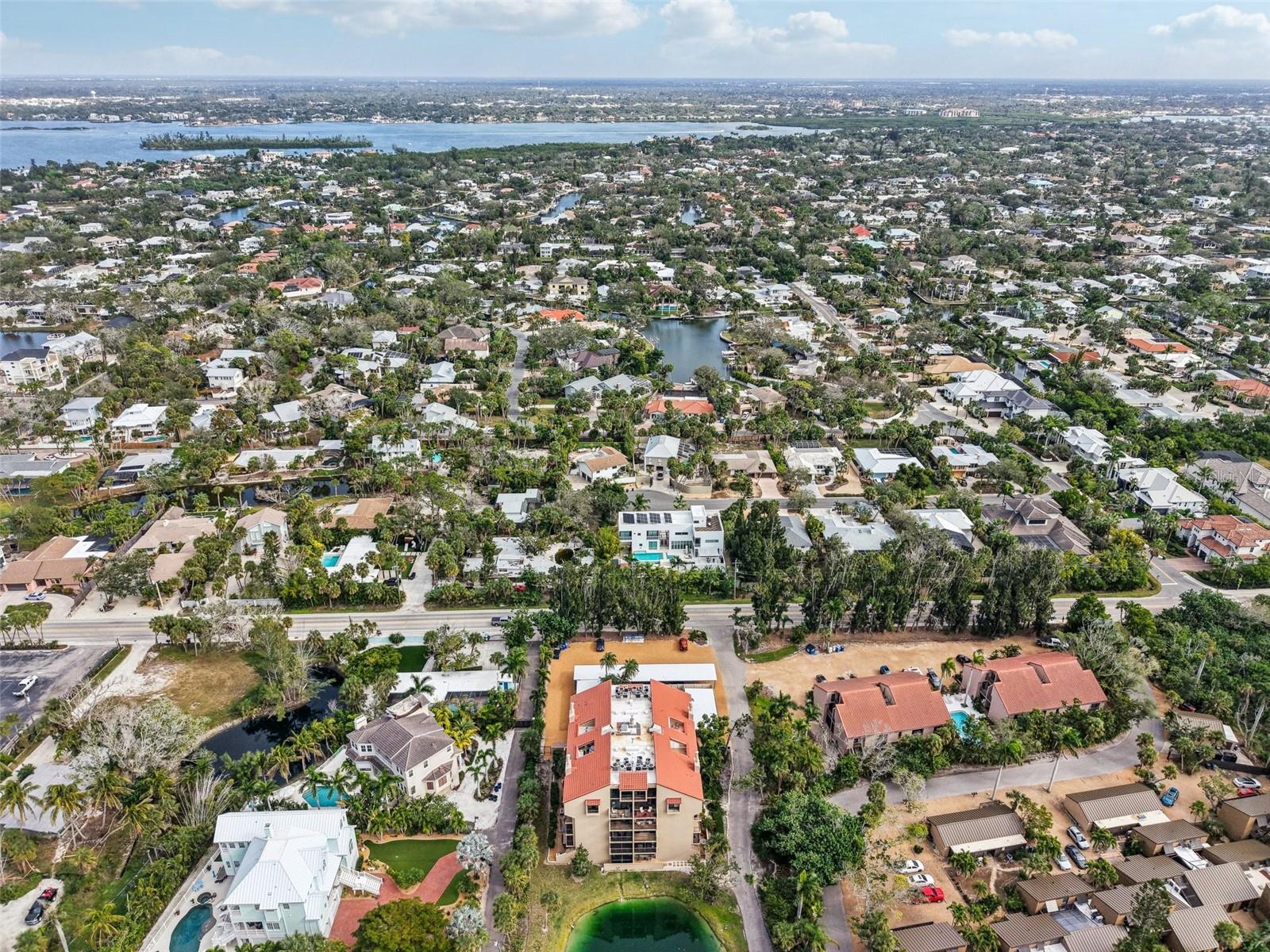 Image 26 of 47 For 4900 Ocean Boulevard 201