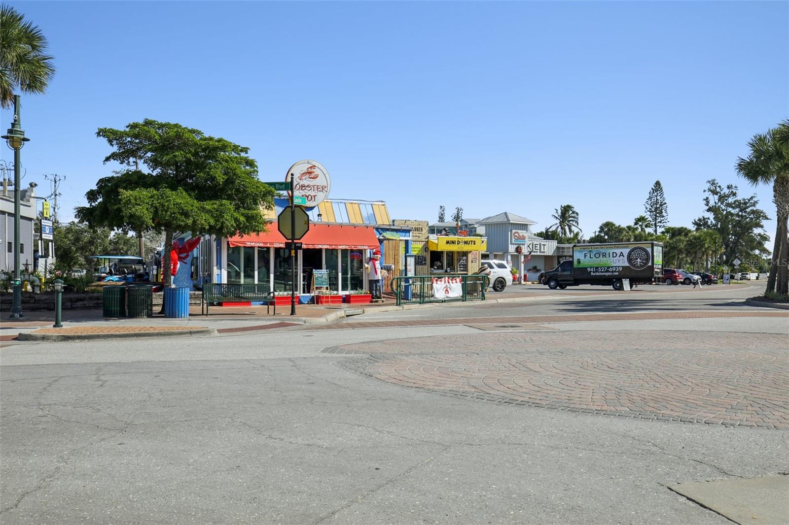 Image 43 of 47 For 4900 Ocean Boulevard 201