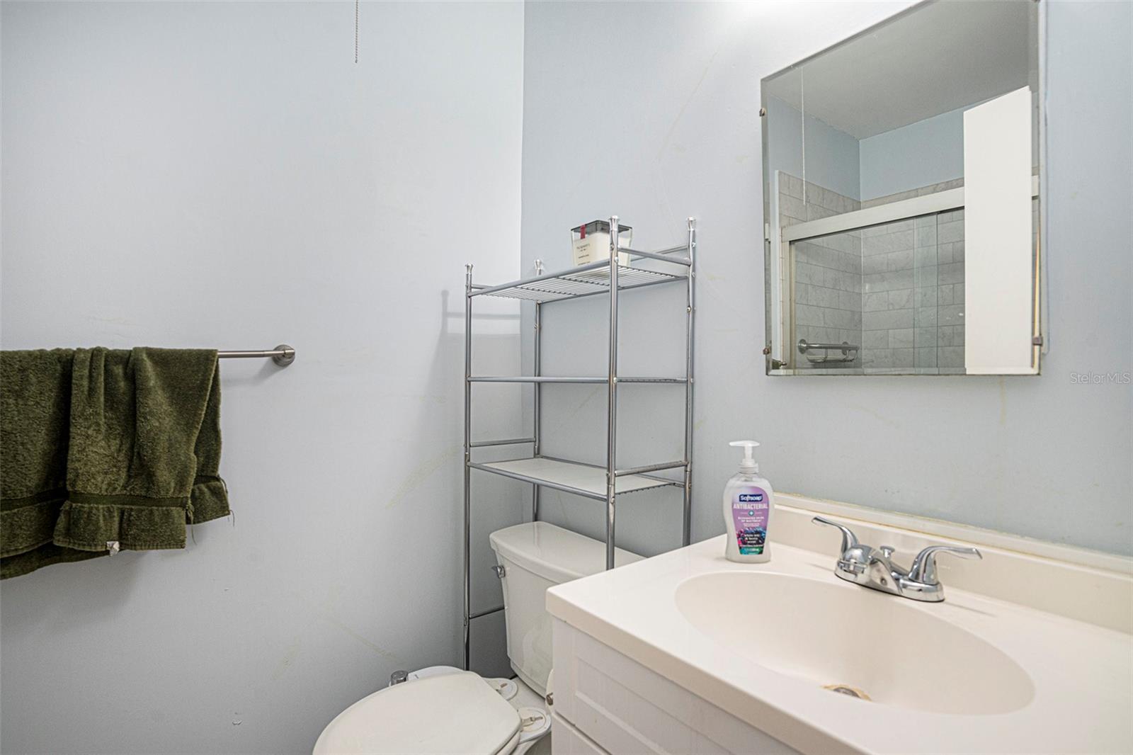 Image 13 of 18 For 5136 Tulip Street Court N