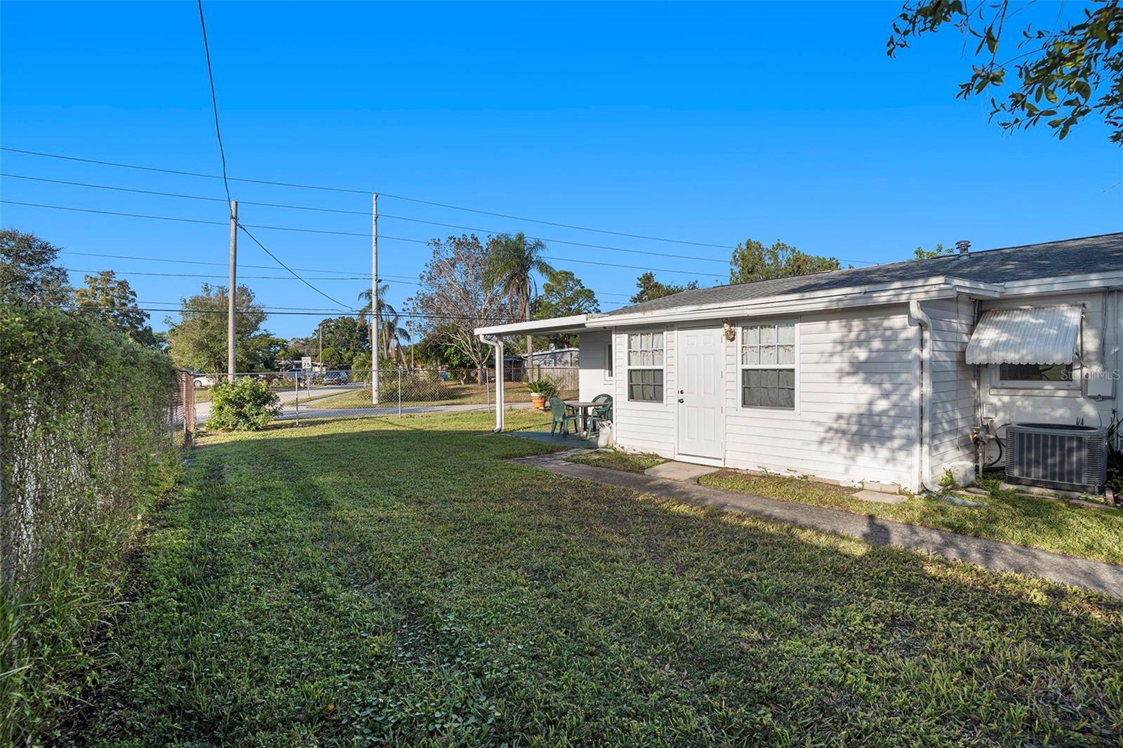 Image 15 of 18 For 5136 Tulip Street Court N