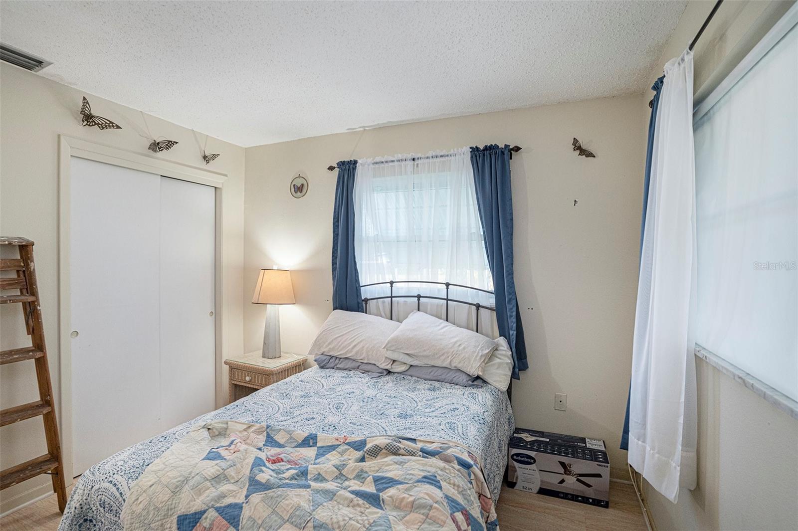 Image 8 of 18 For 5136 Tulip Street Court N