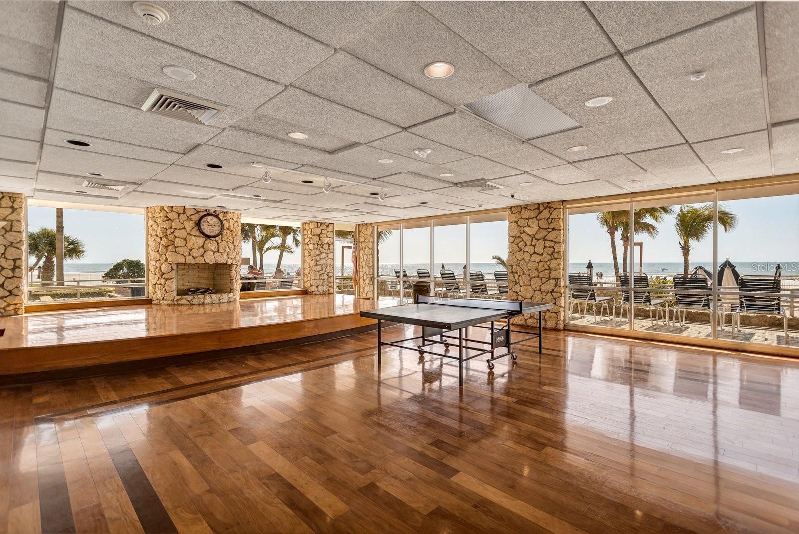 Image 9 of 19 For 17920 Gulf Boulevard 1408