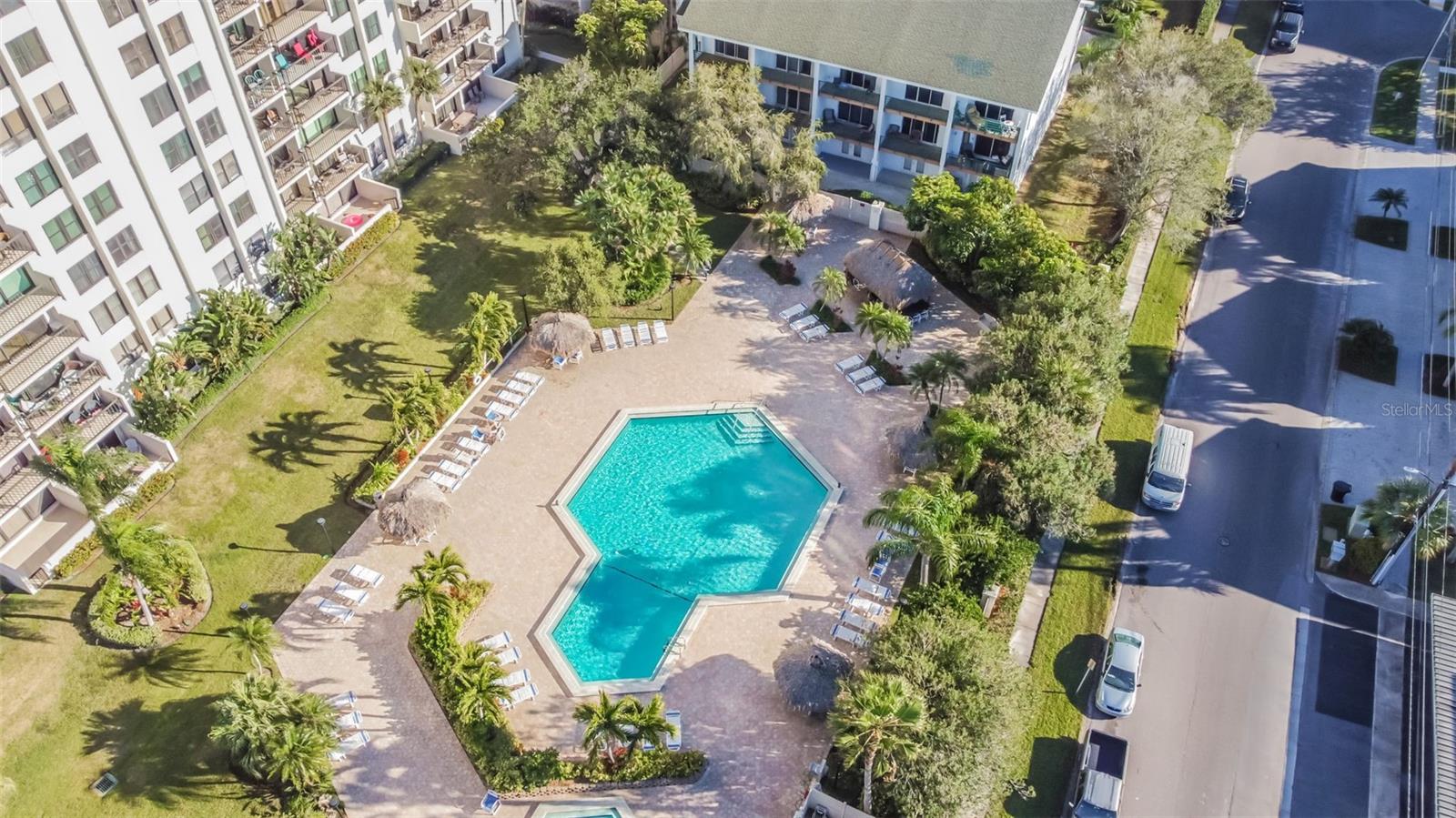 Image 63 of 75 For 320 Island Way 101