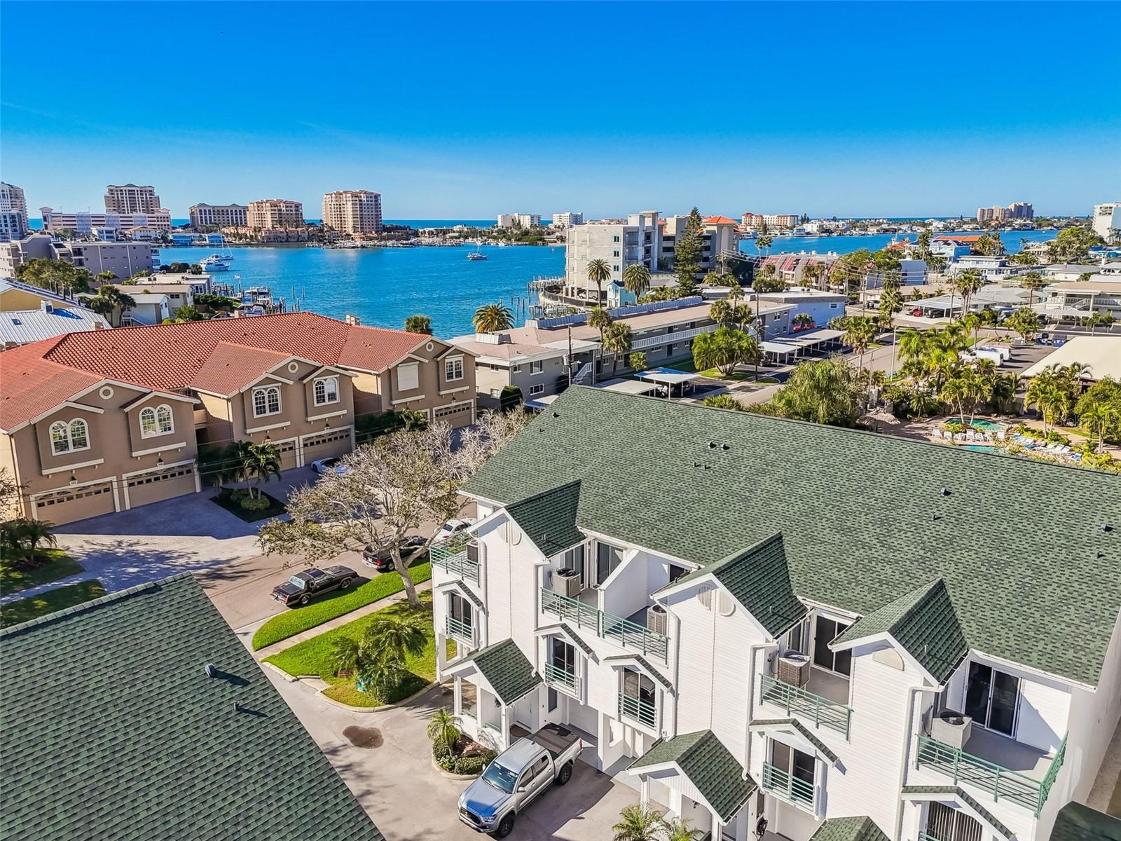 Image 67 of 75 For 320 Island Way 101