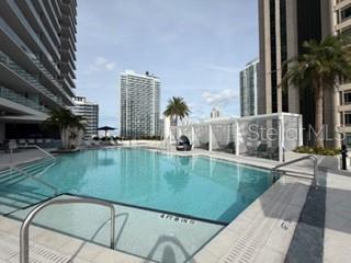 Image 2 of 58 For 275 1st Avenue S 2107