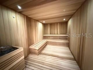 Image 34 of 58 For 275 1st Avenue S 2107