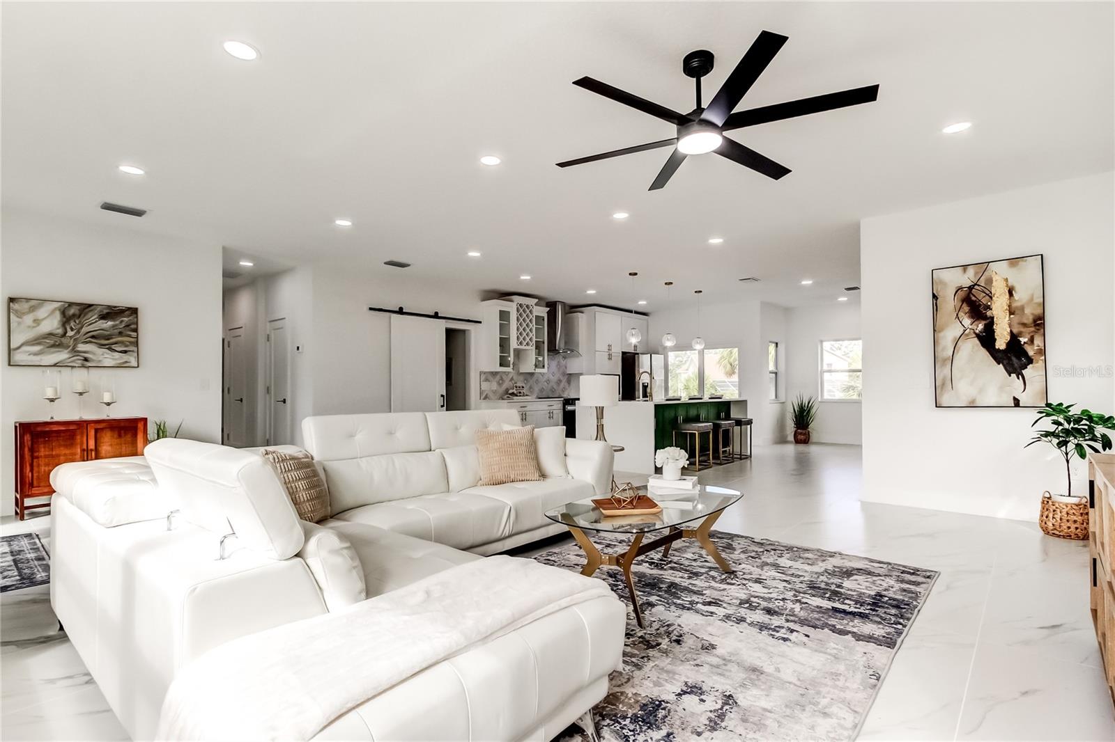 Image 10 of 90 For 4719 Grandview Avenue