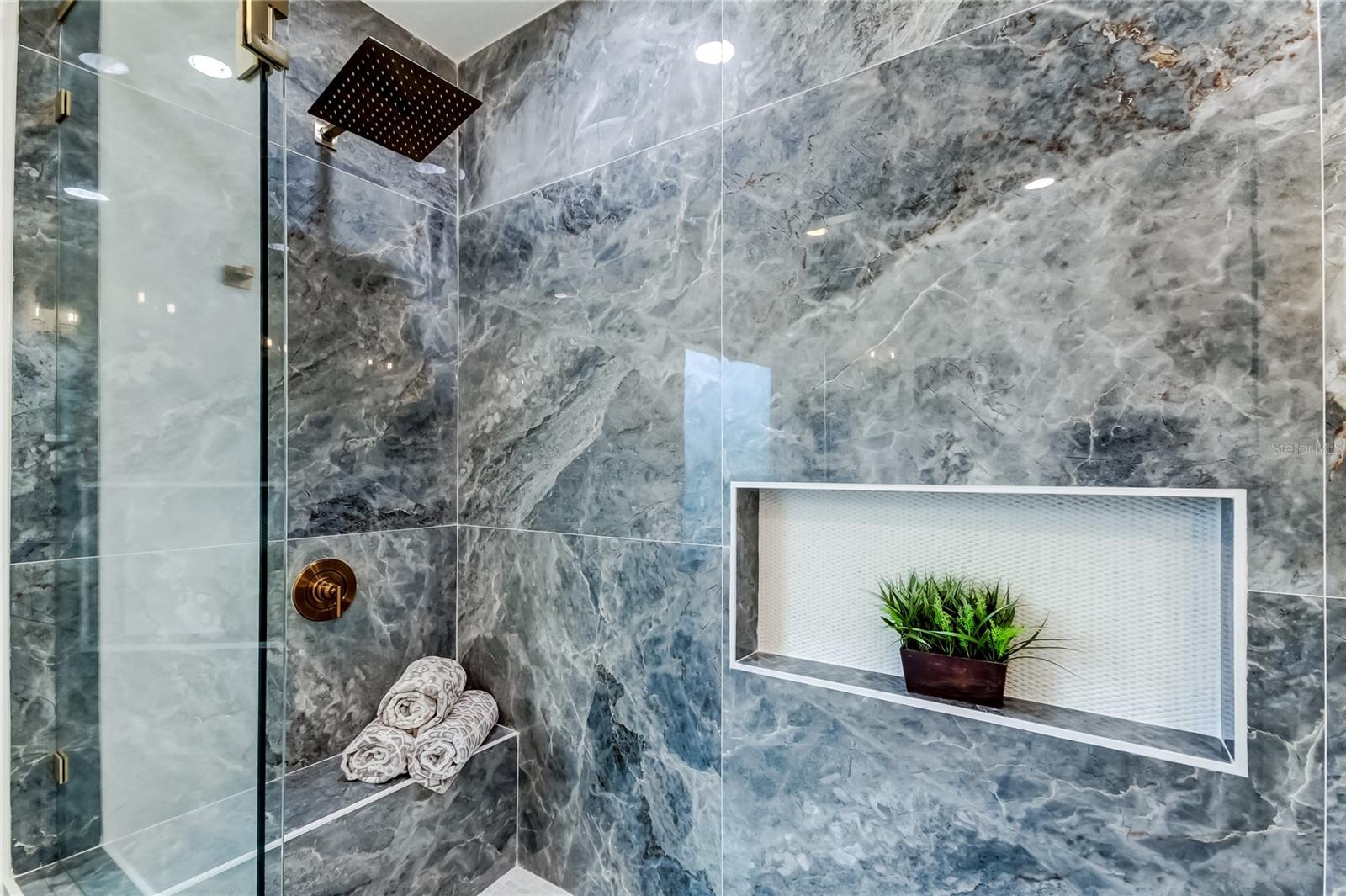 Image 53 of 90 For 4719 Grandview Avenue