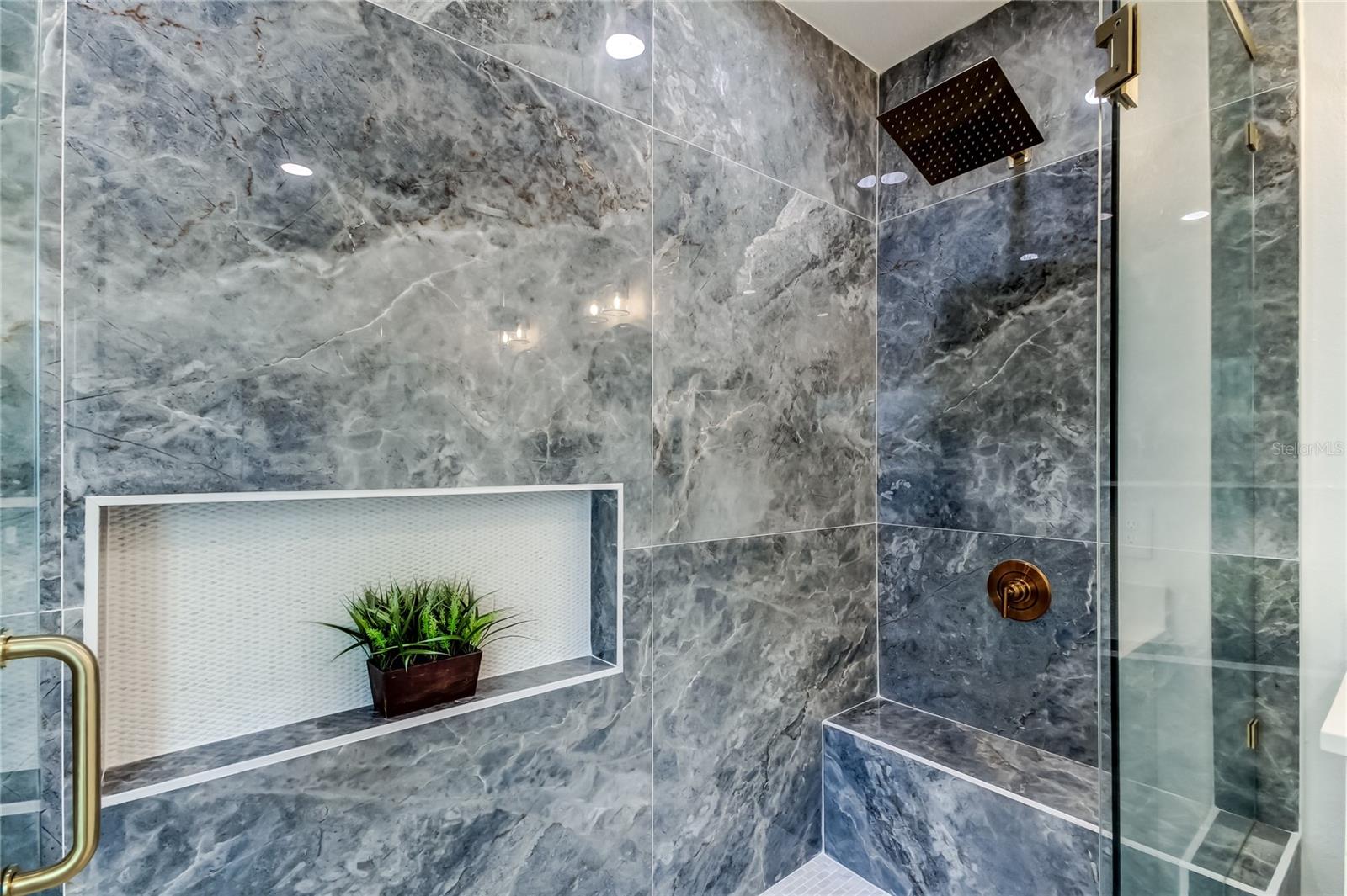 Image 54 of 90 For 4719 Grandview Avenue