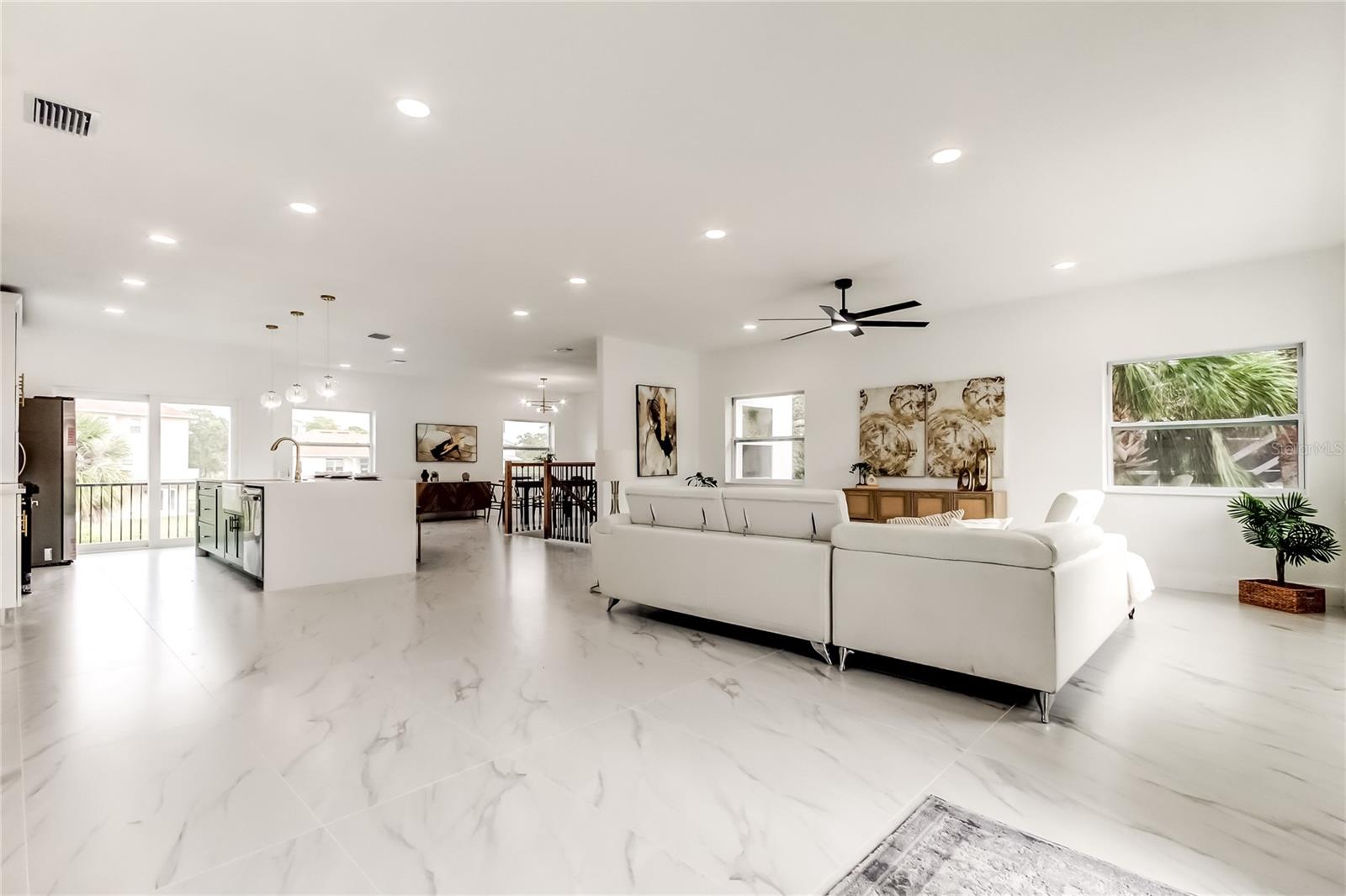 Image 6 of 90 For 4719 Grandview Avenue