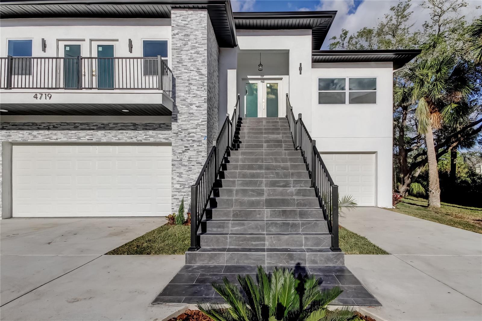 Image 71 of 90 For 4719 Grandview Avenue