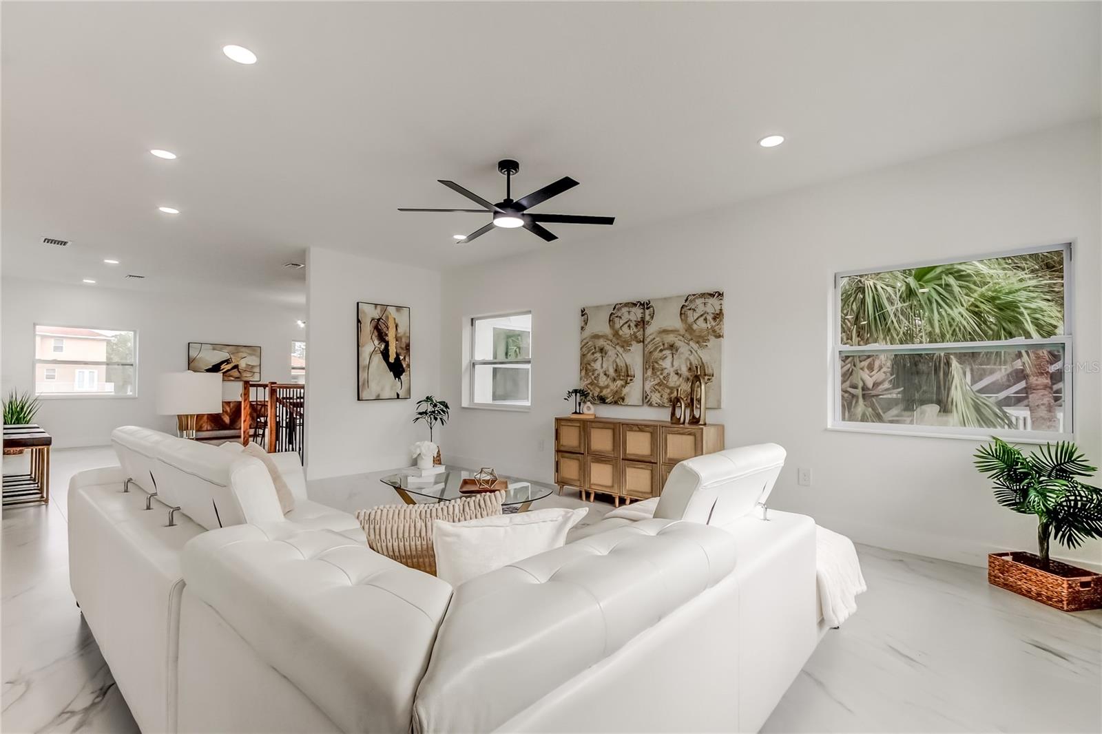 Image 8 of 90 For 4719 Grandview Avenue