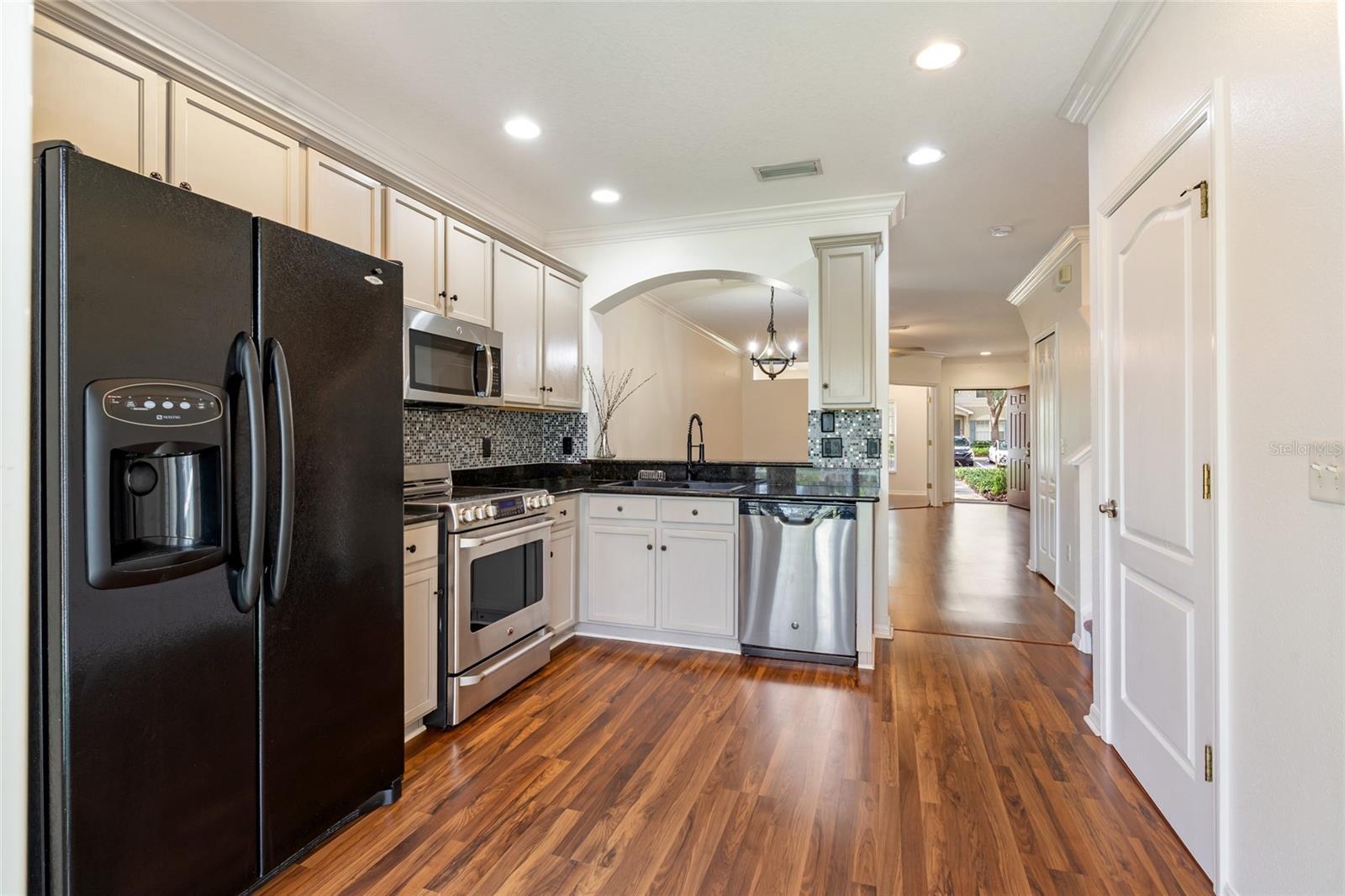 Image 9 of 25 For 15929 Fishhawk Creek Lane