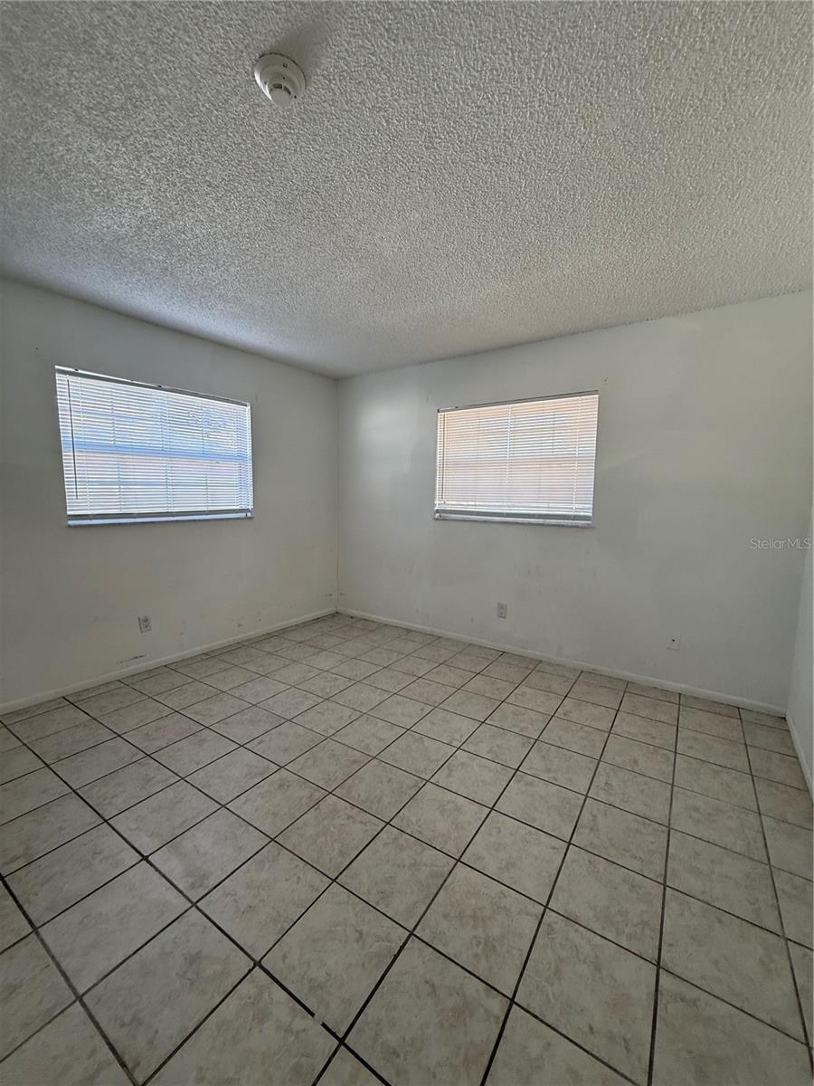 Image 26 of 43 For 2314 Hawthorne Drive