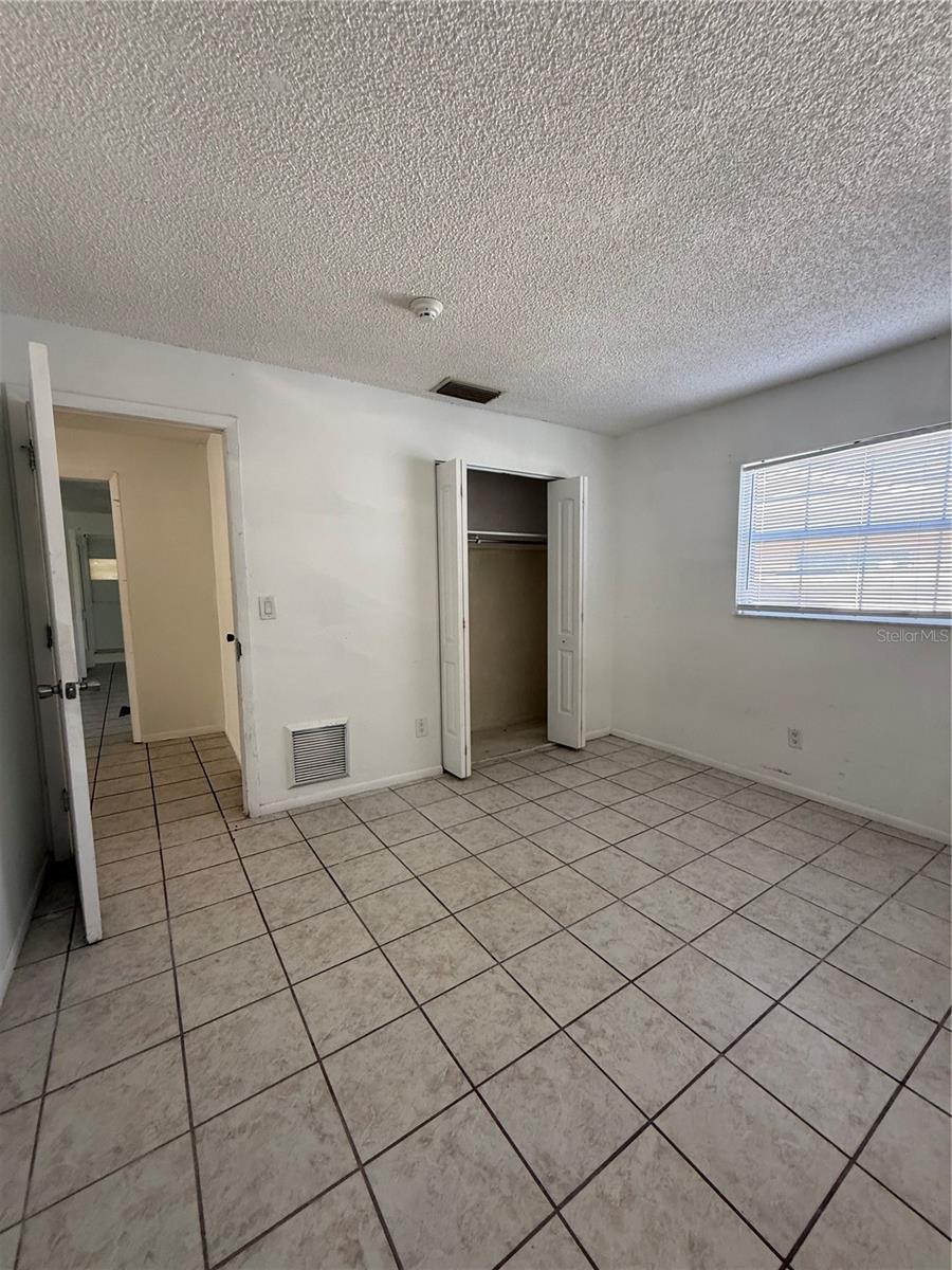 Image 30 of 43 For 2314 Hawthorne Drive