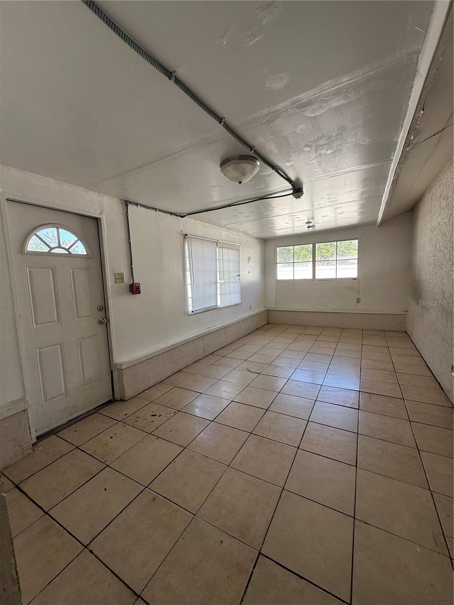 Image 35 of 43 For 2314 Hawthorne Drive