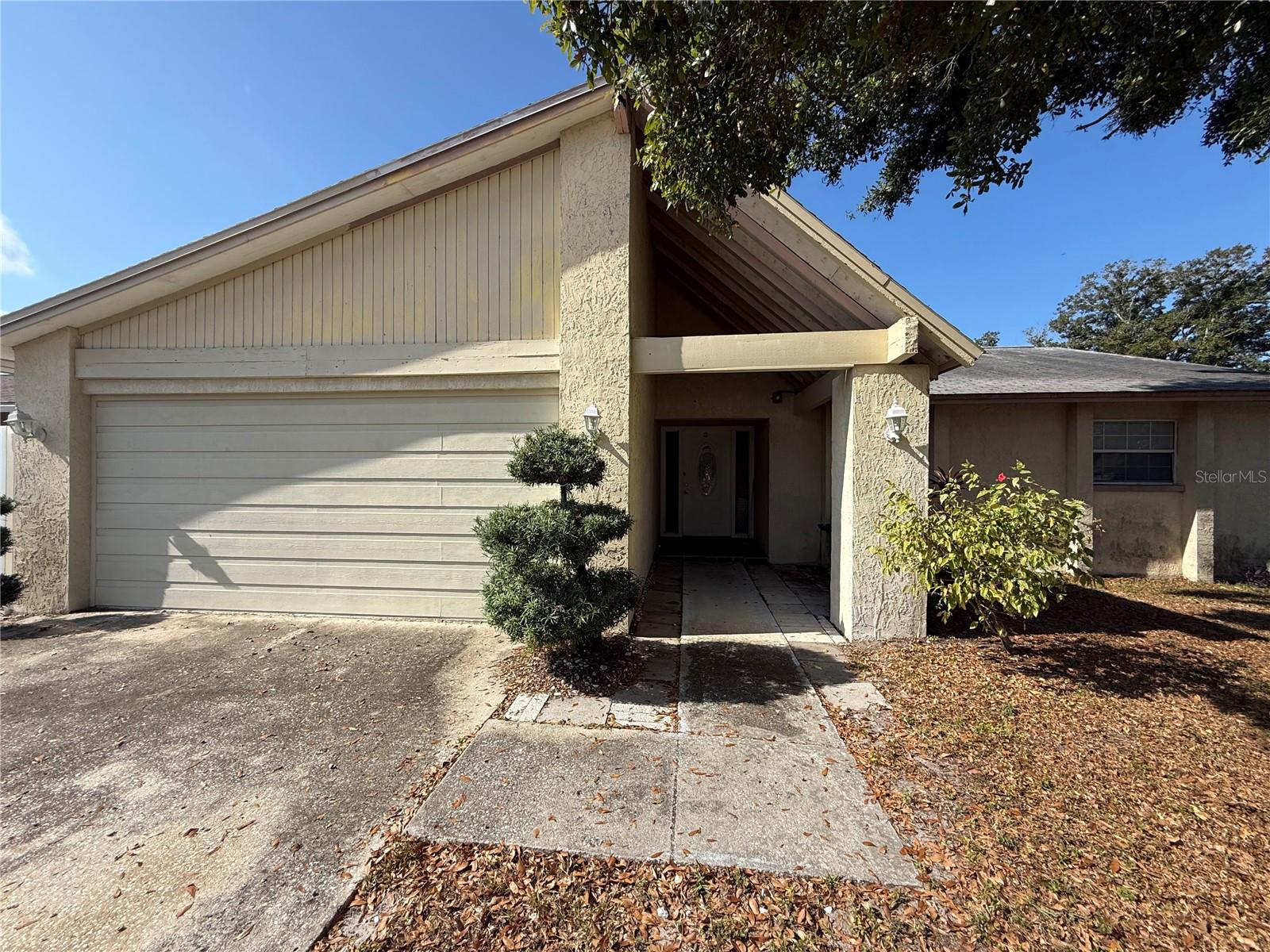 Image 4 of 43 For 2314 Hawthorne Drive