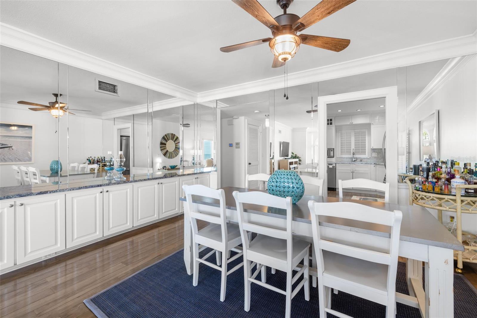 Image 13 of 76 For 4950 Gulf Boulevard 207