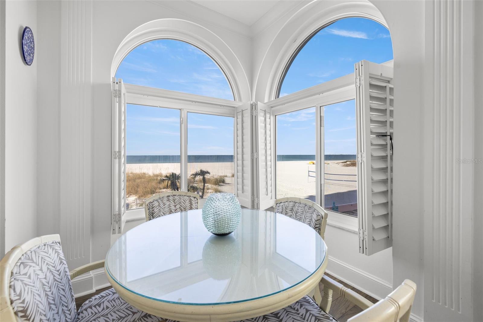 Image 17 of 76 For 4950 Gulf Boulevard 207