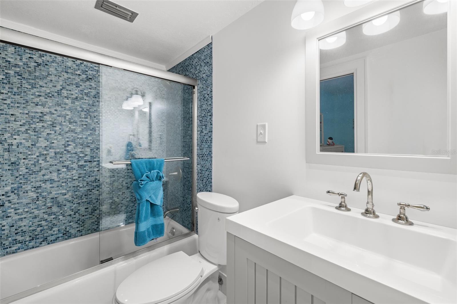 Image 32 of 76 For 4950 Gulf Boulevard 207